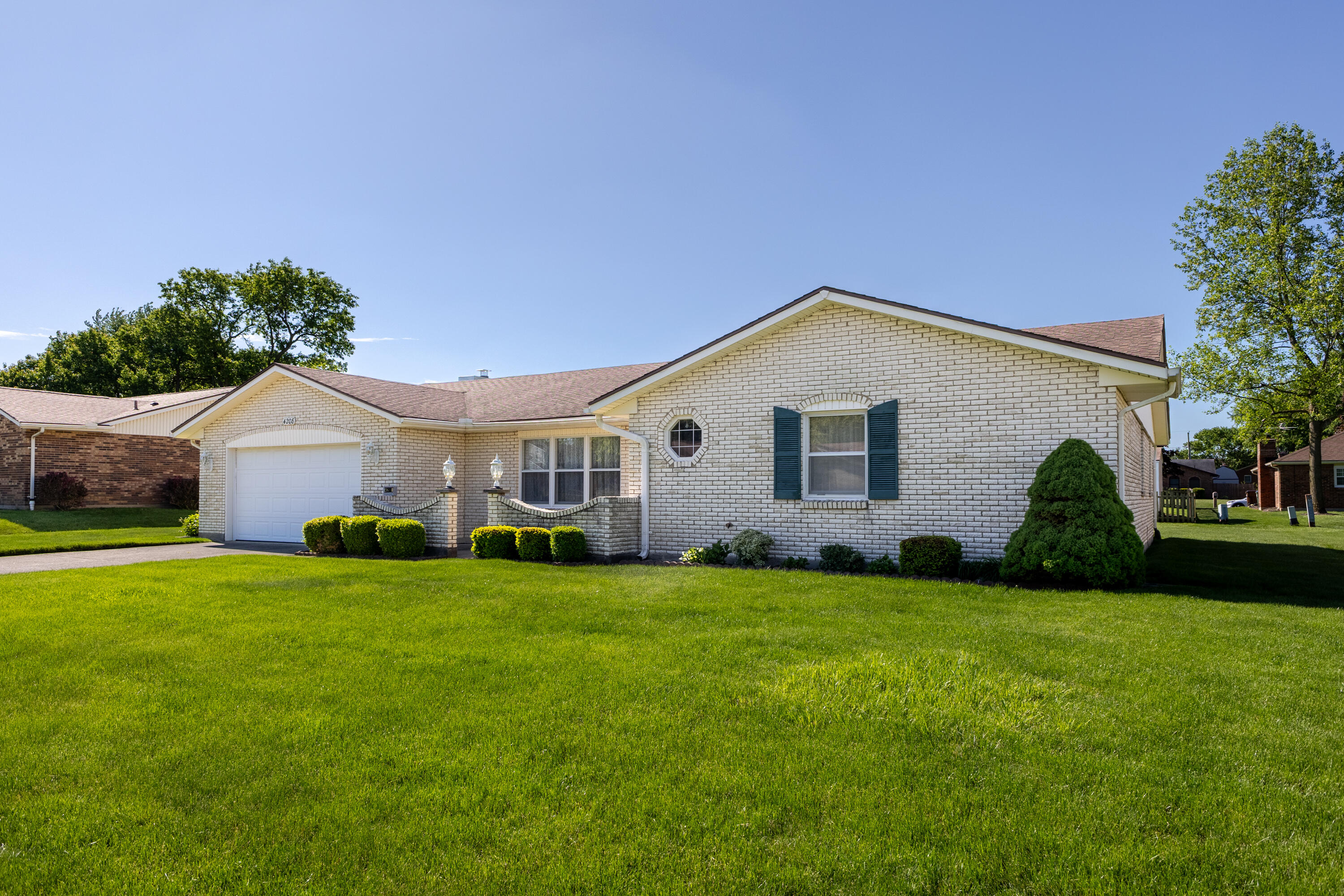 4208 Pleasanton Road, Englewood, Ohio 45322