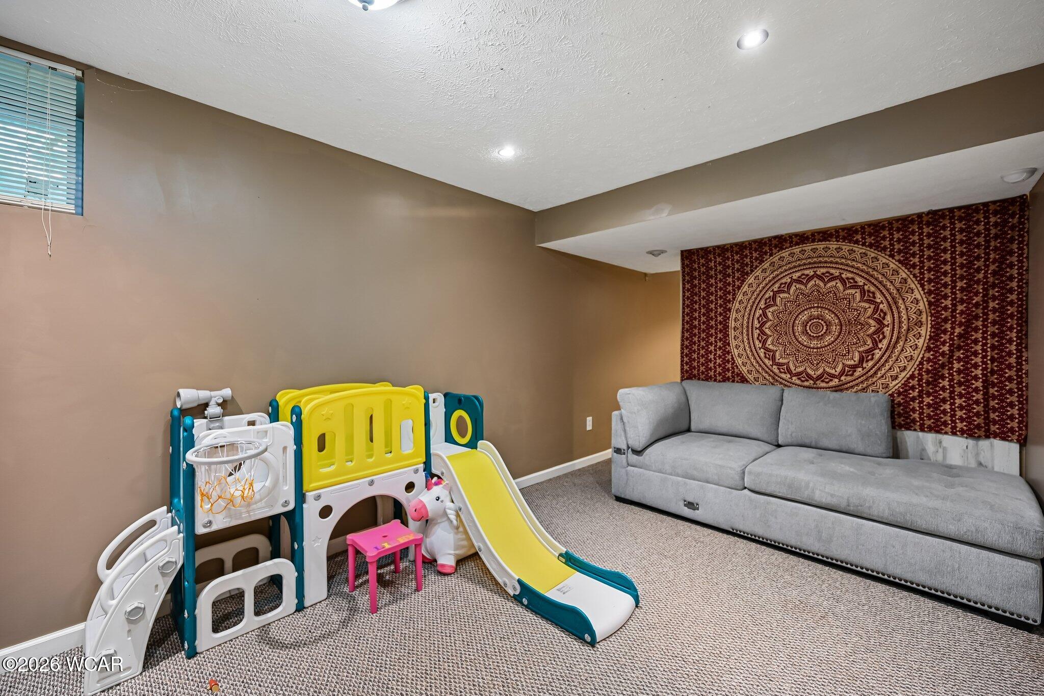 1742 Damos Way, Marysville, Ohio