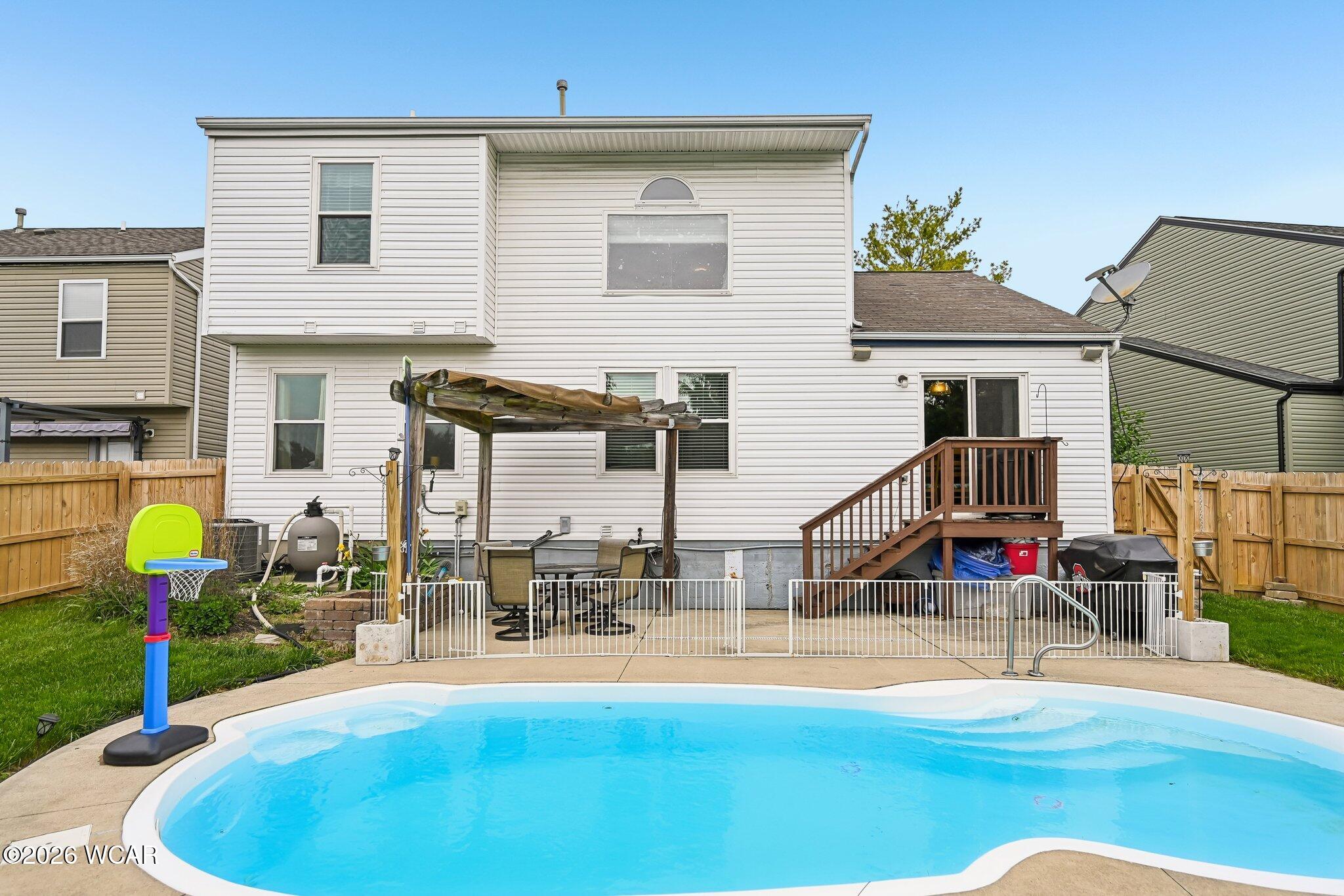 1742 Damos Way, Marysville, Ohio