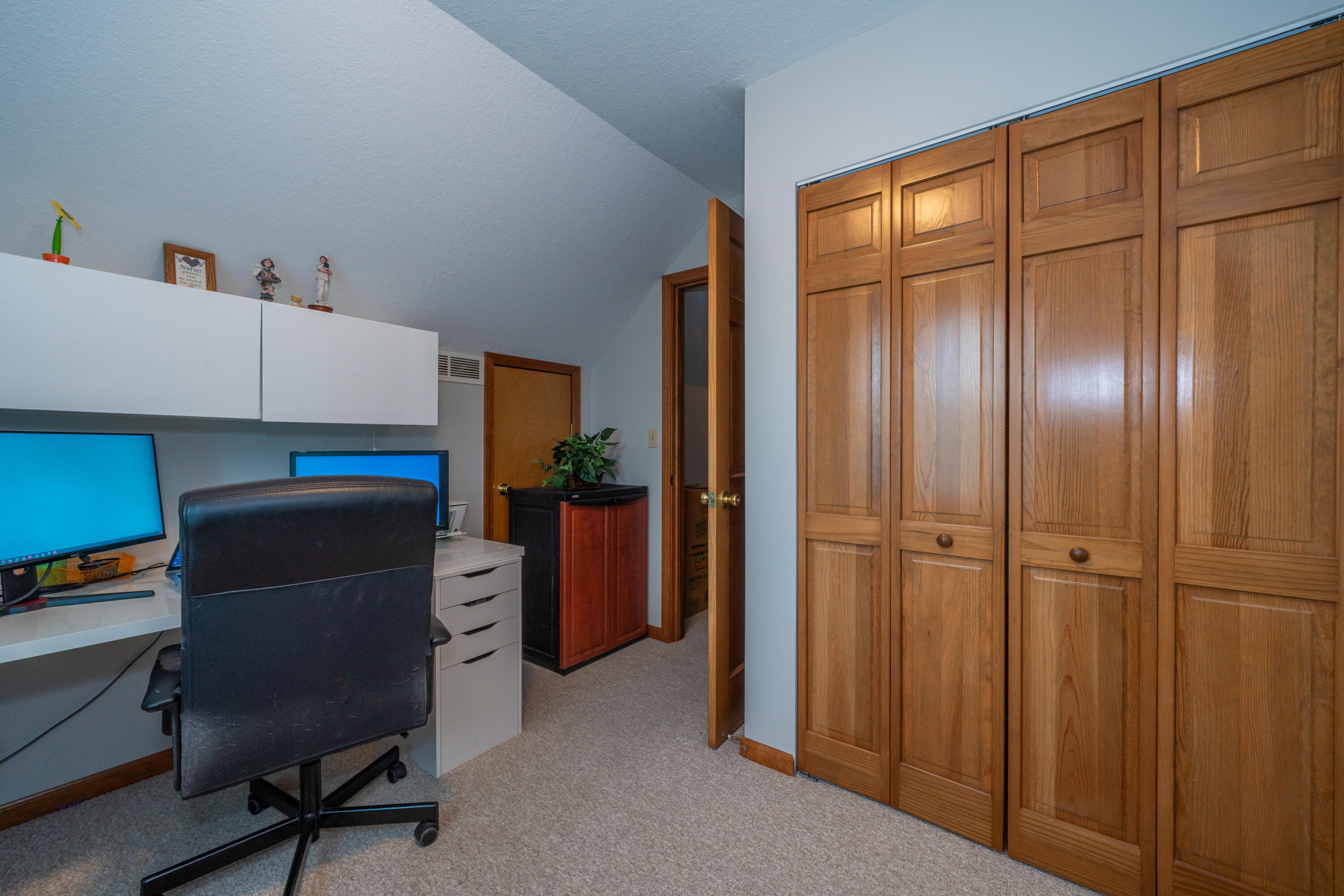 11270 Northlake Place, Lakeview, Ohio 43331