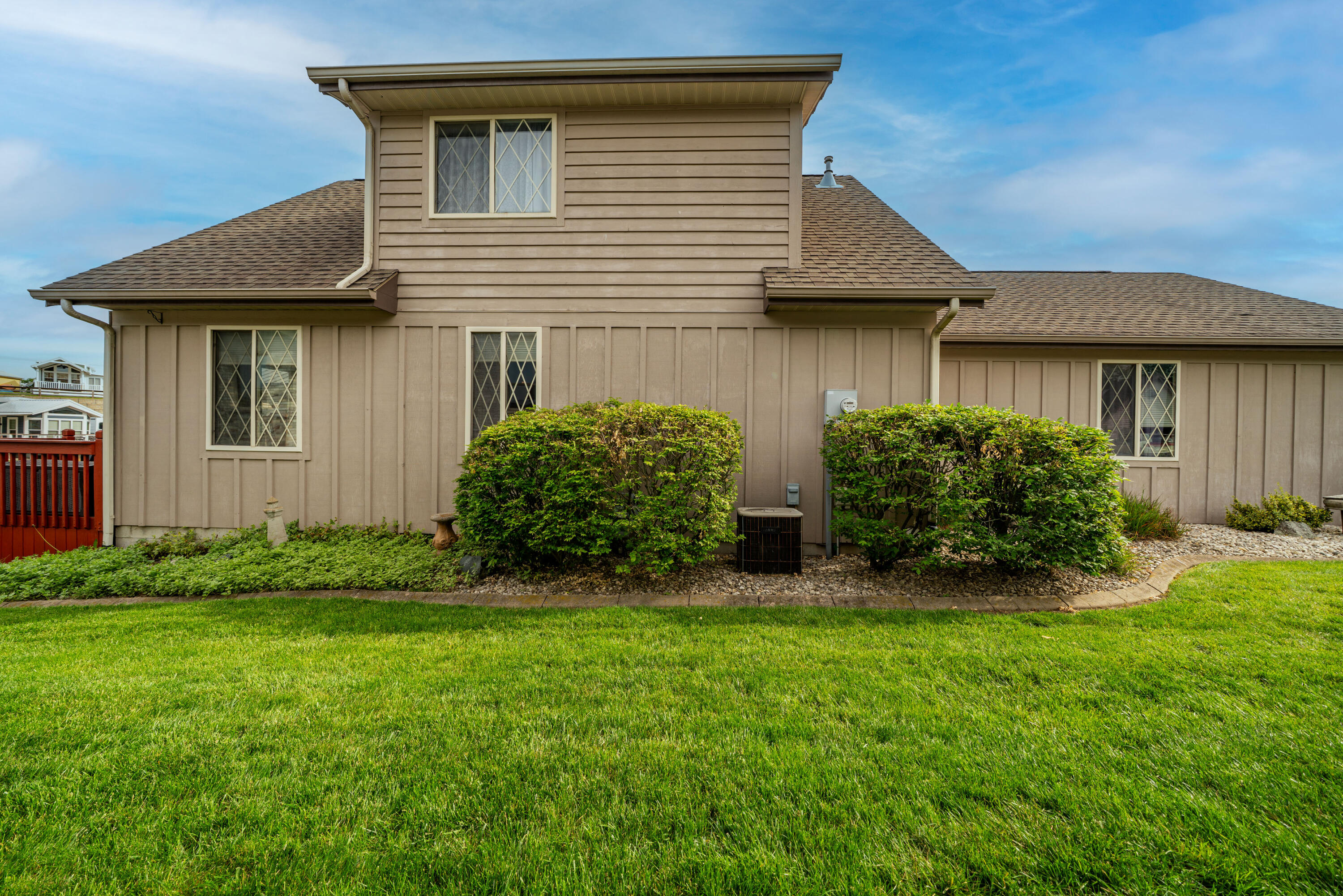 11270 Northlake Place, Lakeview, Ohio 43331