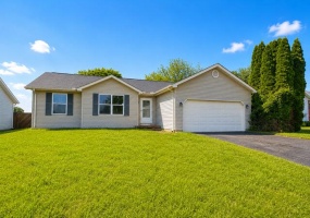 512 Section Line Drive, South Charleston, Ohio 45368, 3 Bedrooms Bedrooms, ,2 BathroomsBathrooms,Residential,For Sale,Section Line,1045871