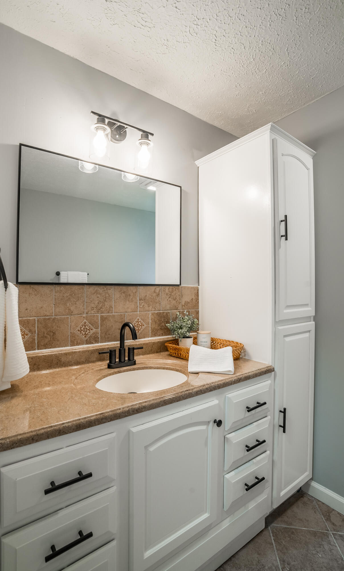 1525 Peterson Road, Piqua, Ohio 45356