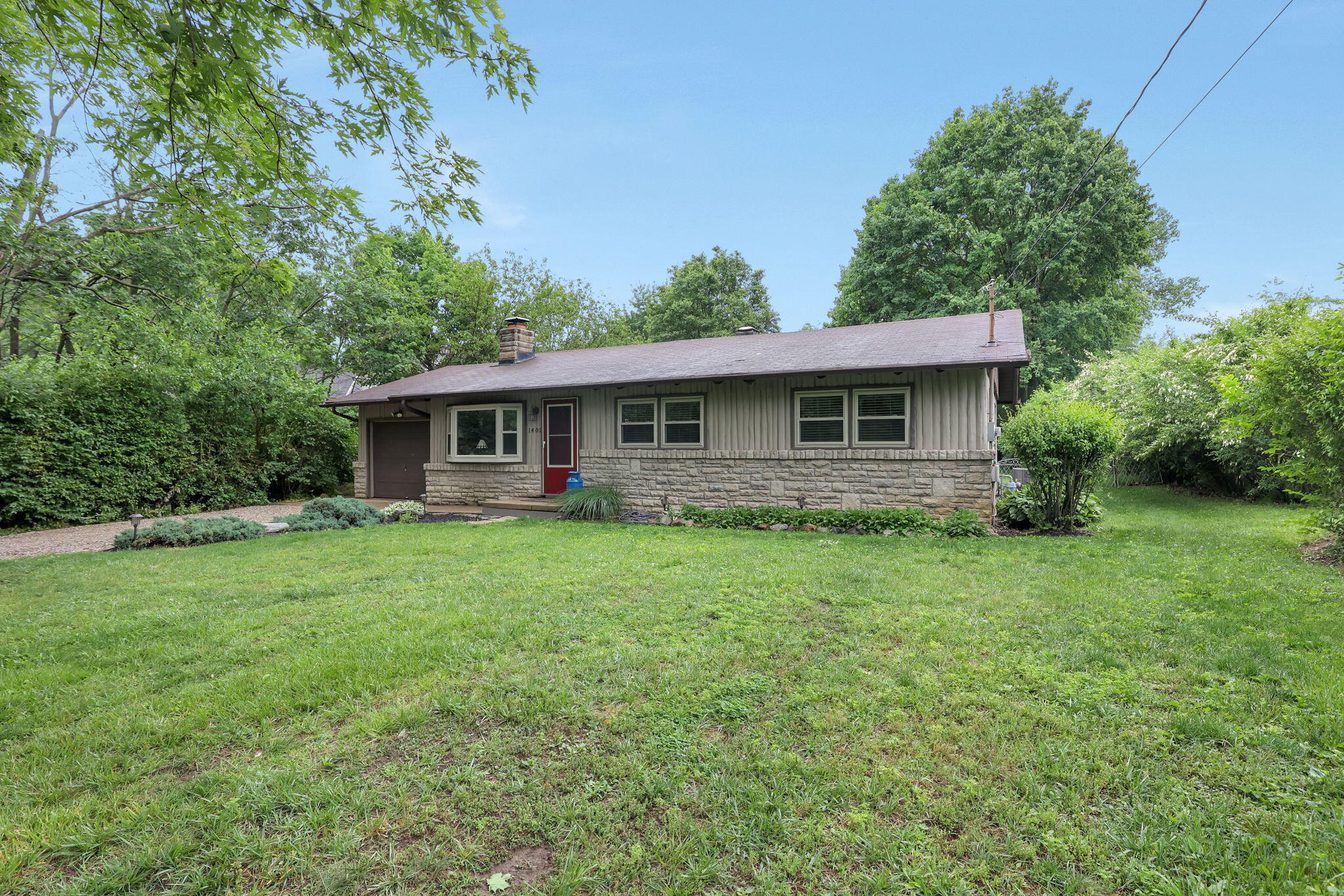1401 Choctaw Drive, London, Ohio 43140