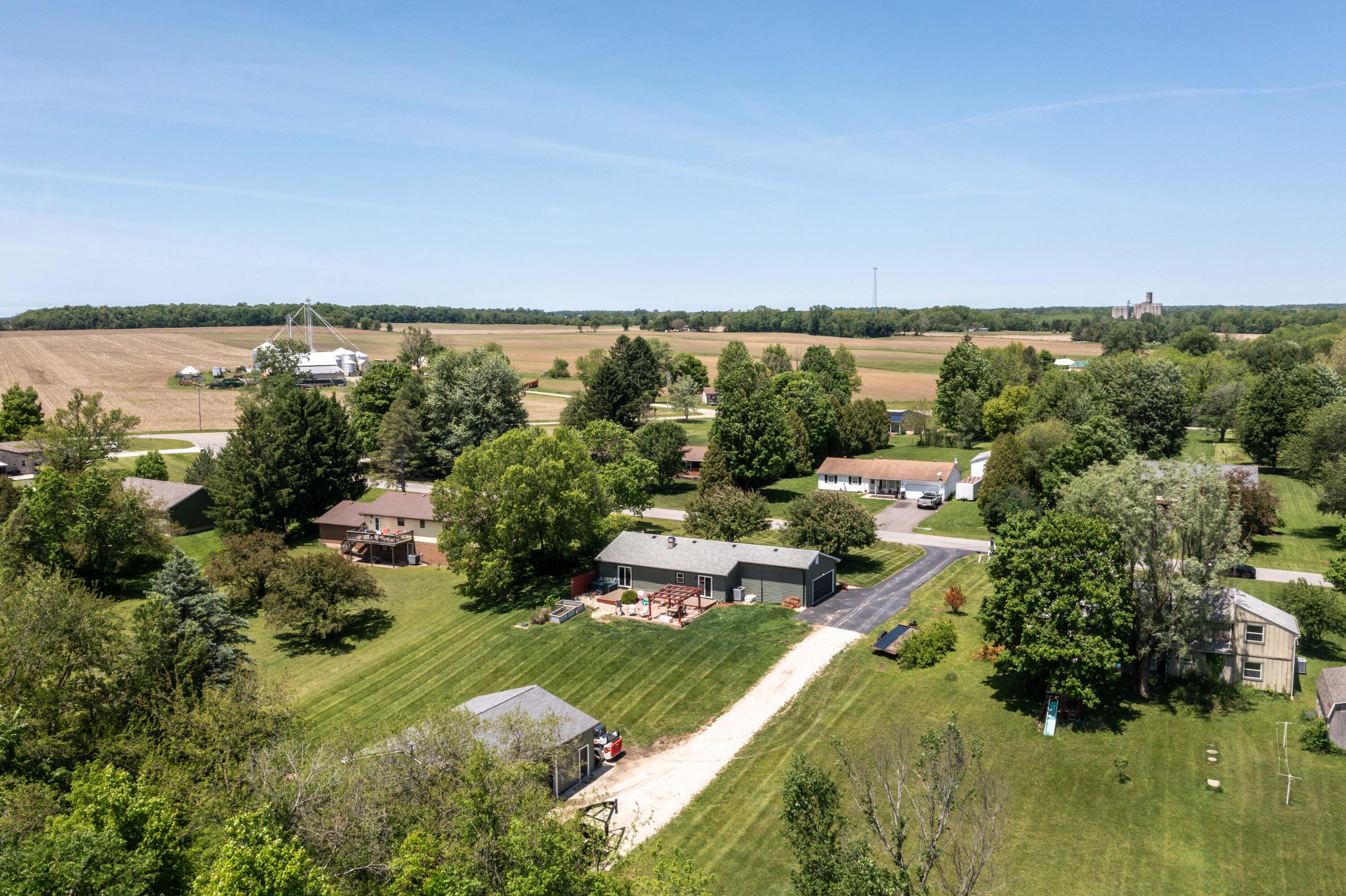 7419 Grayson Drive, Springfield, Ohio 45502