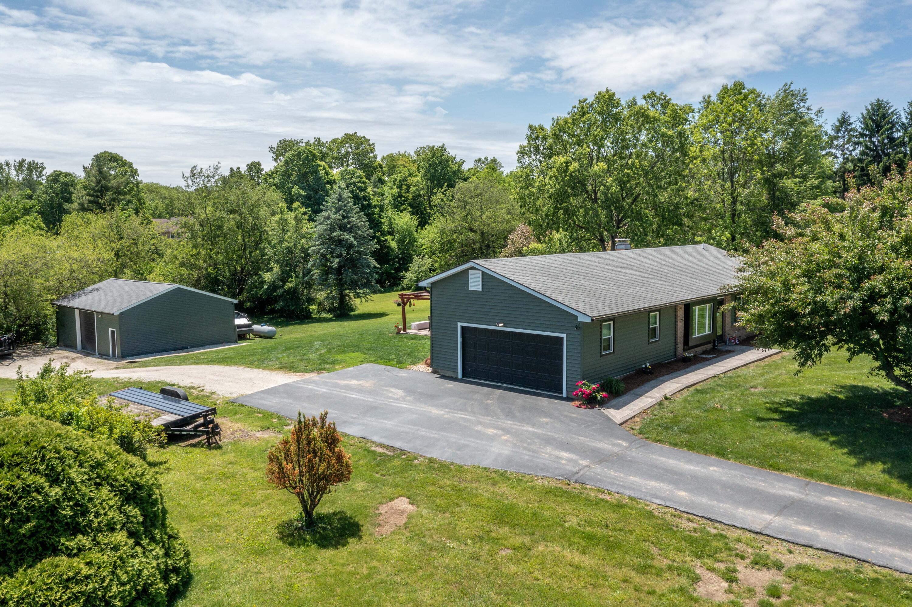 7419 Grayson Drive, Springfield, Ohio 45502