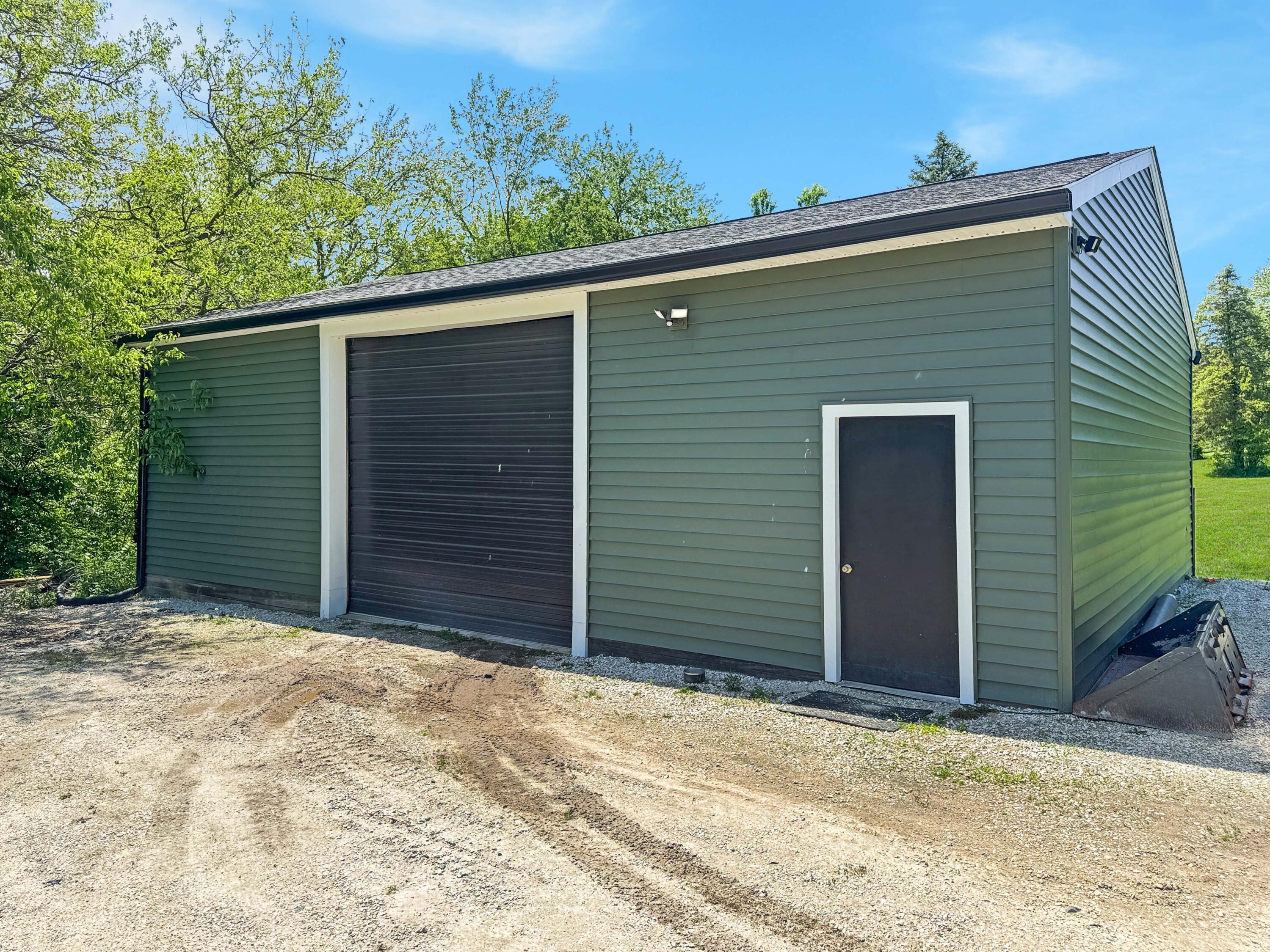 7419 Grayson Drive, Springfield, Ohio 45502