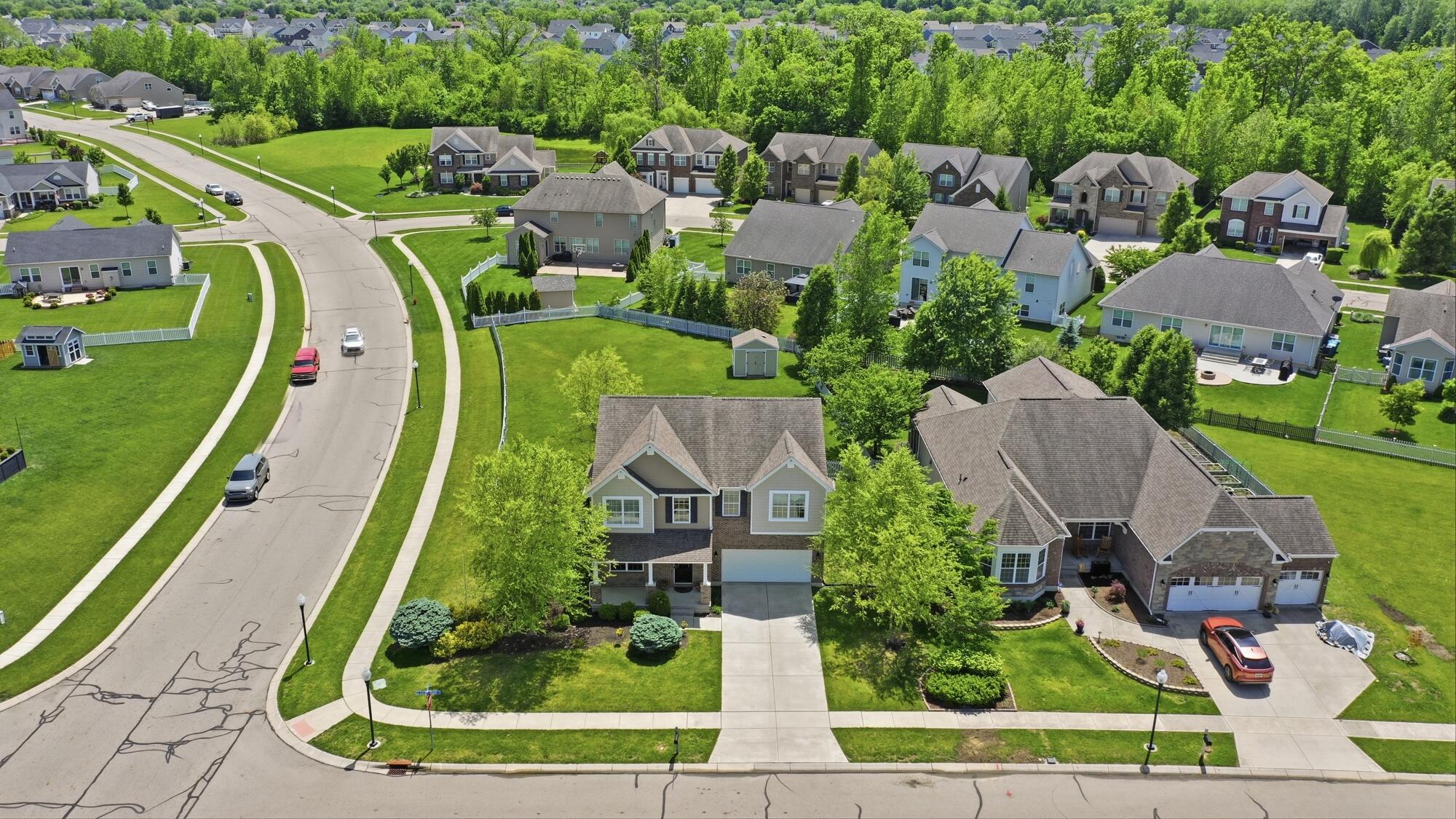 2604 Sunset Maple Drive, Tipp City, Ohio 45371