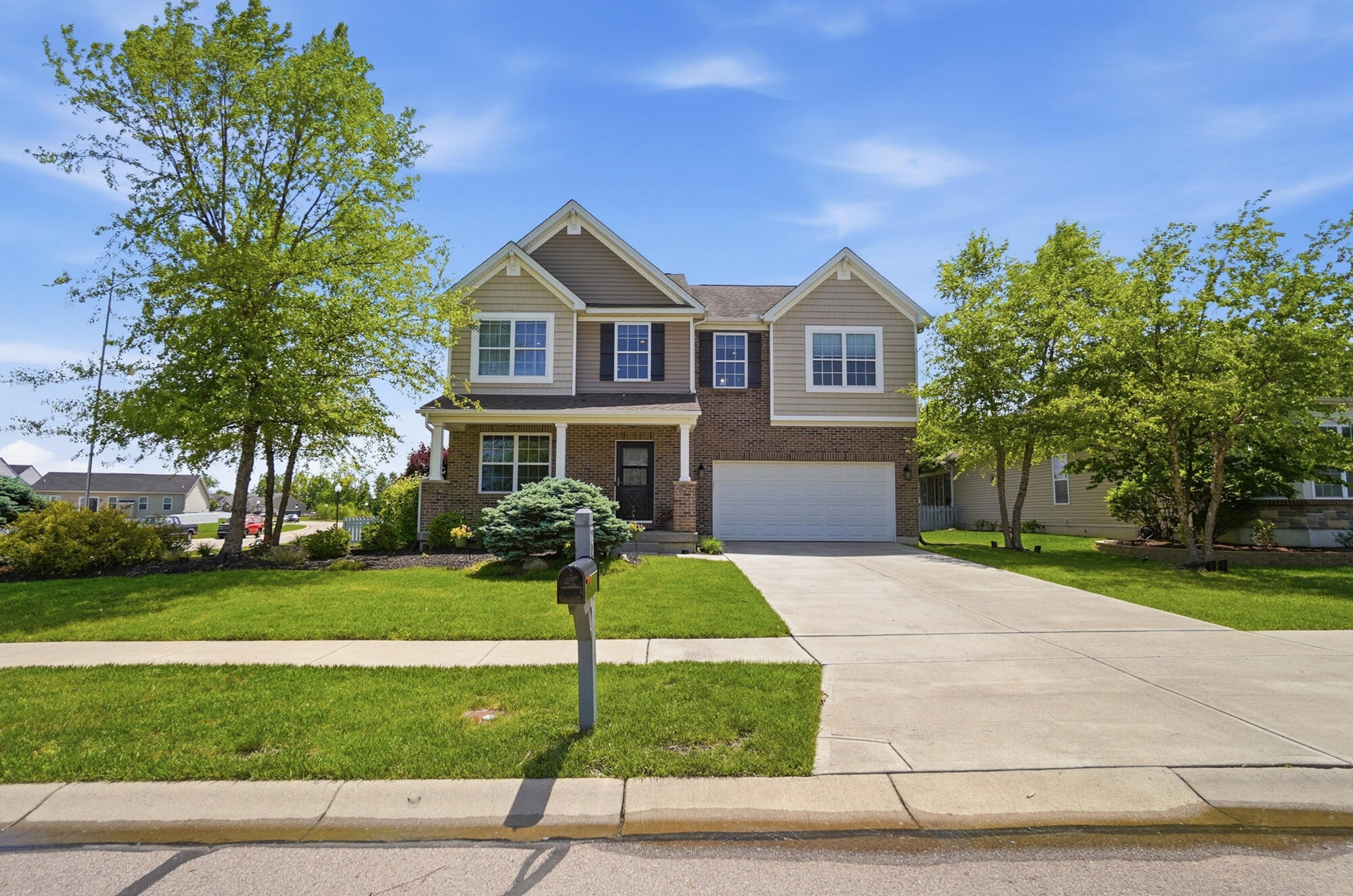 2604 Sunset Maple Drive, Tipp City, Ohio 45371