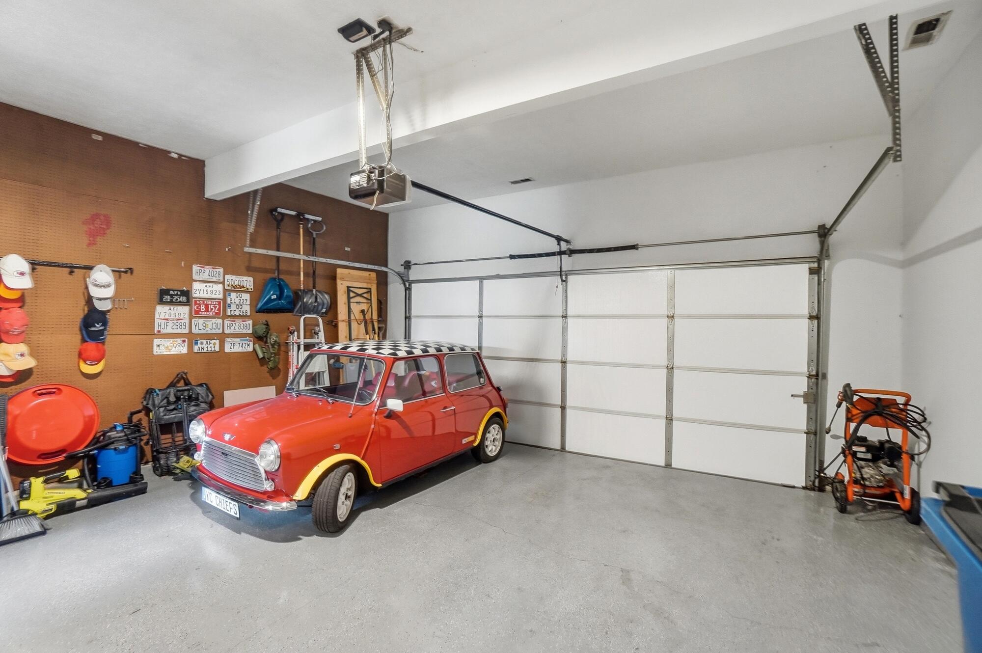 2604 Sunset Maple Drive, Tipp City, Ohio 45371
