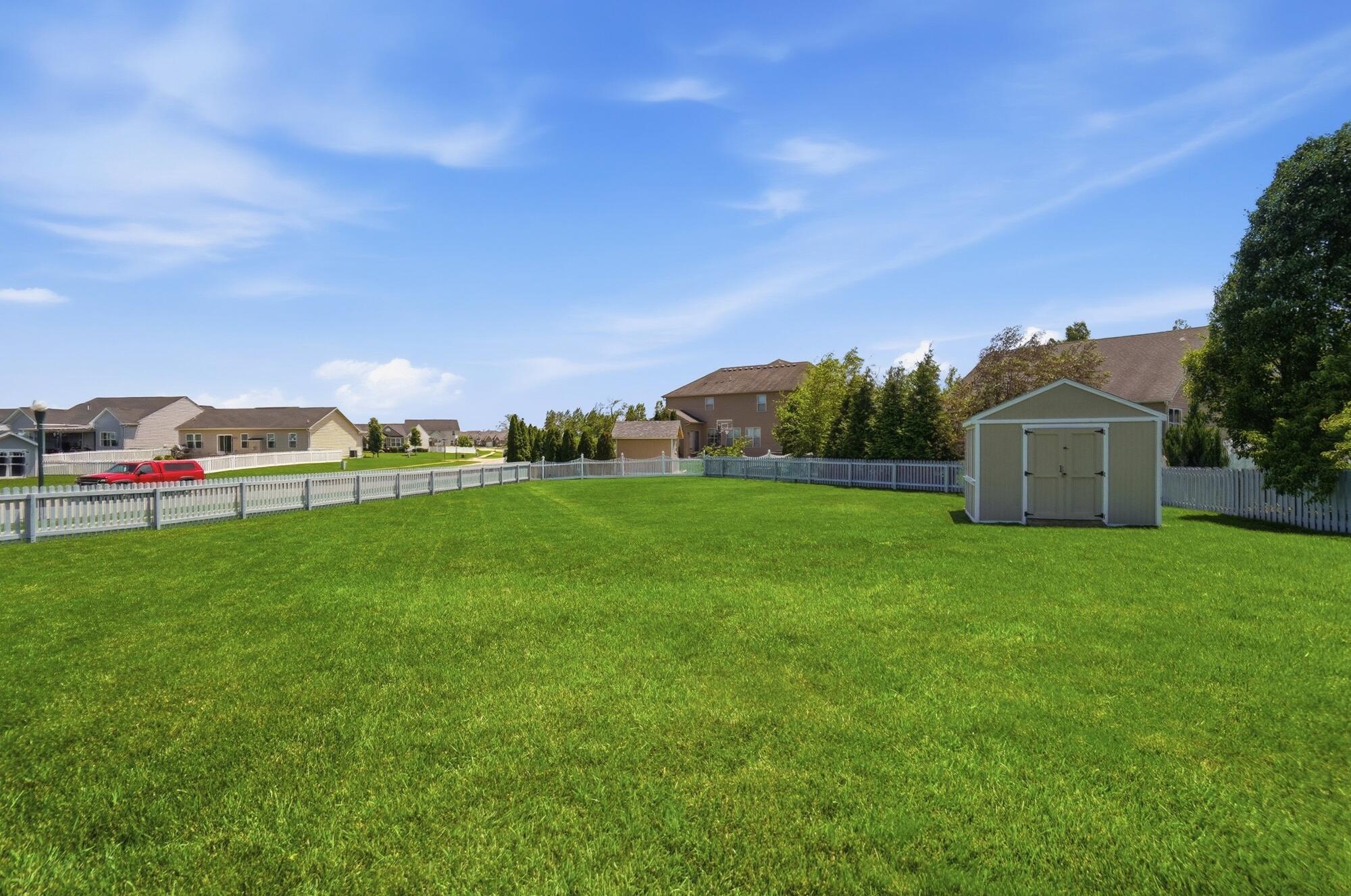 2604 Sunset Maple Drive, Tipp City, Ohio 45371
