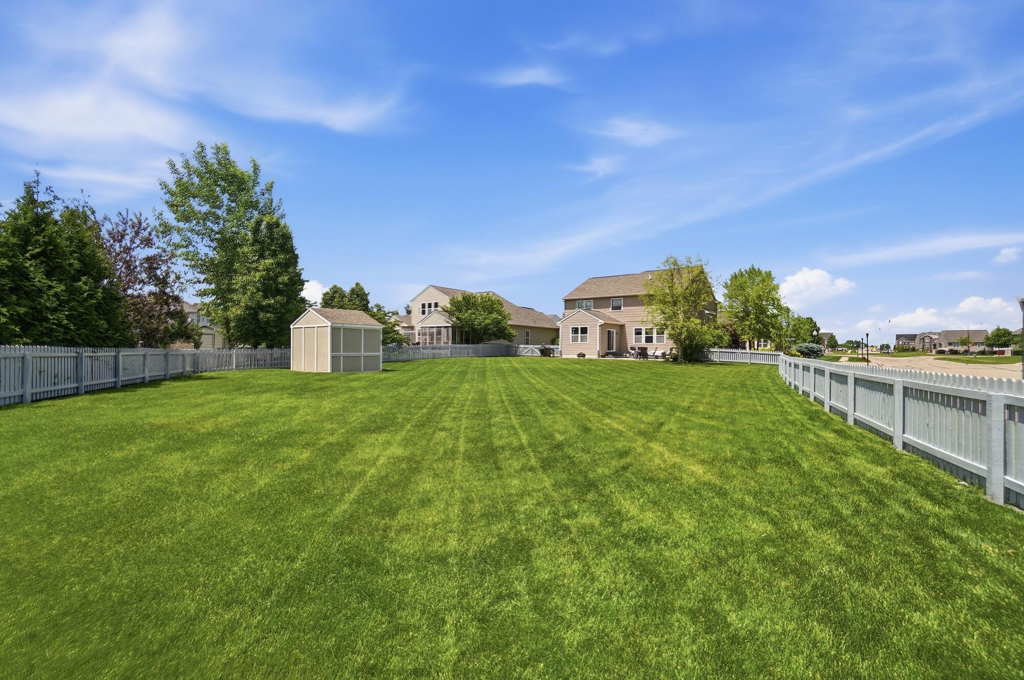 2604 Sunset Maple Drive, Tipp City, Ohio 45371