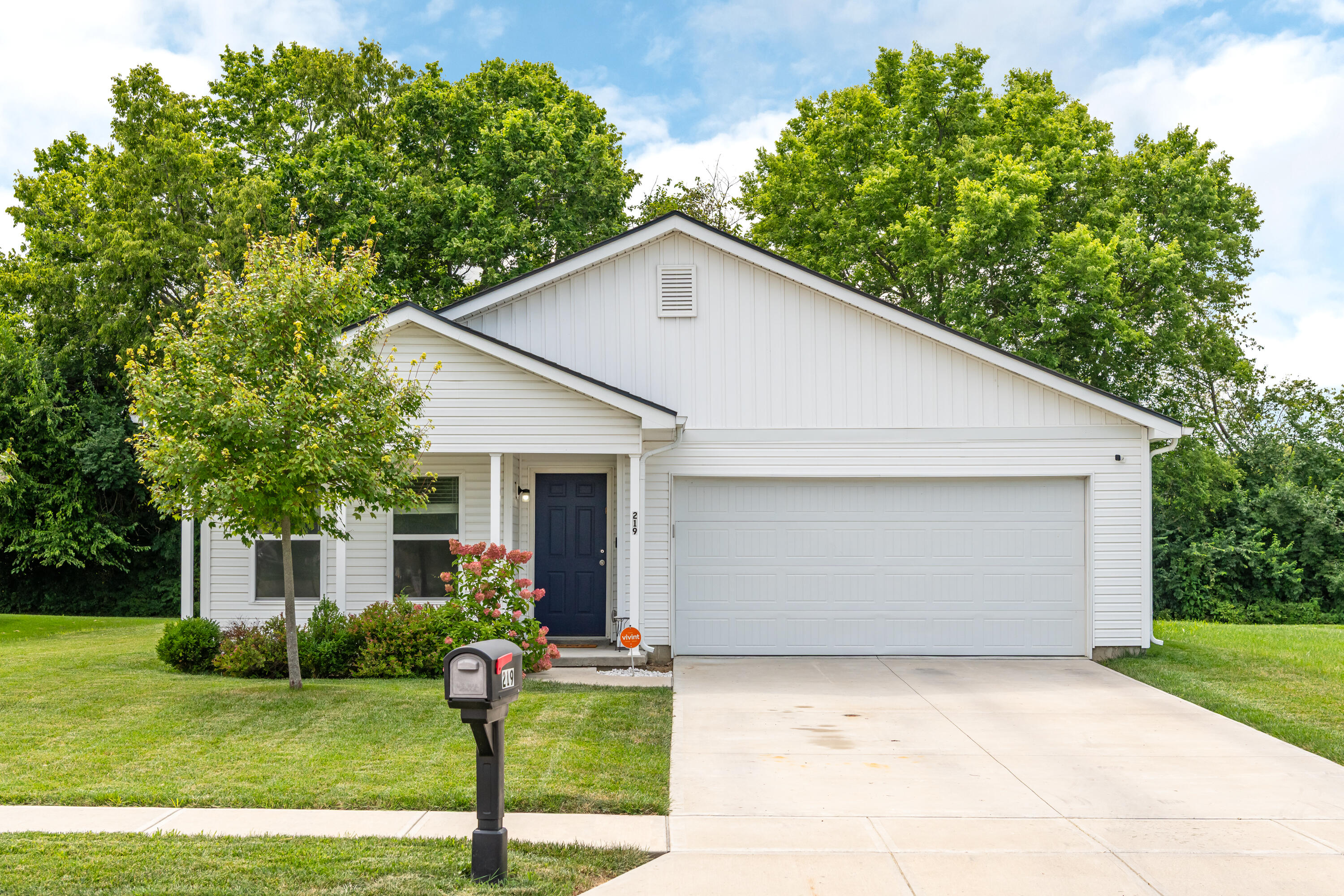 219 Riesling Drive, Englewood, Ohio 45322