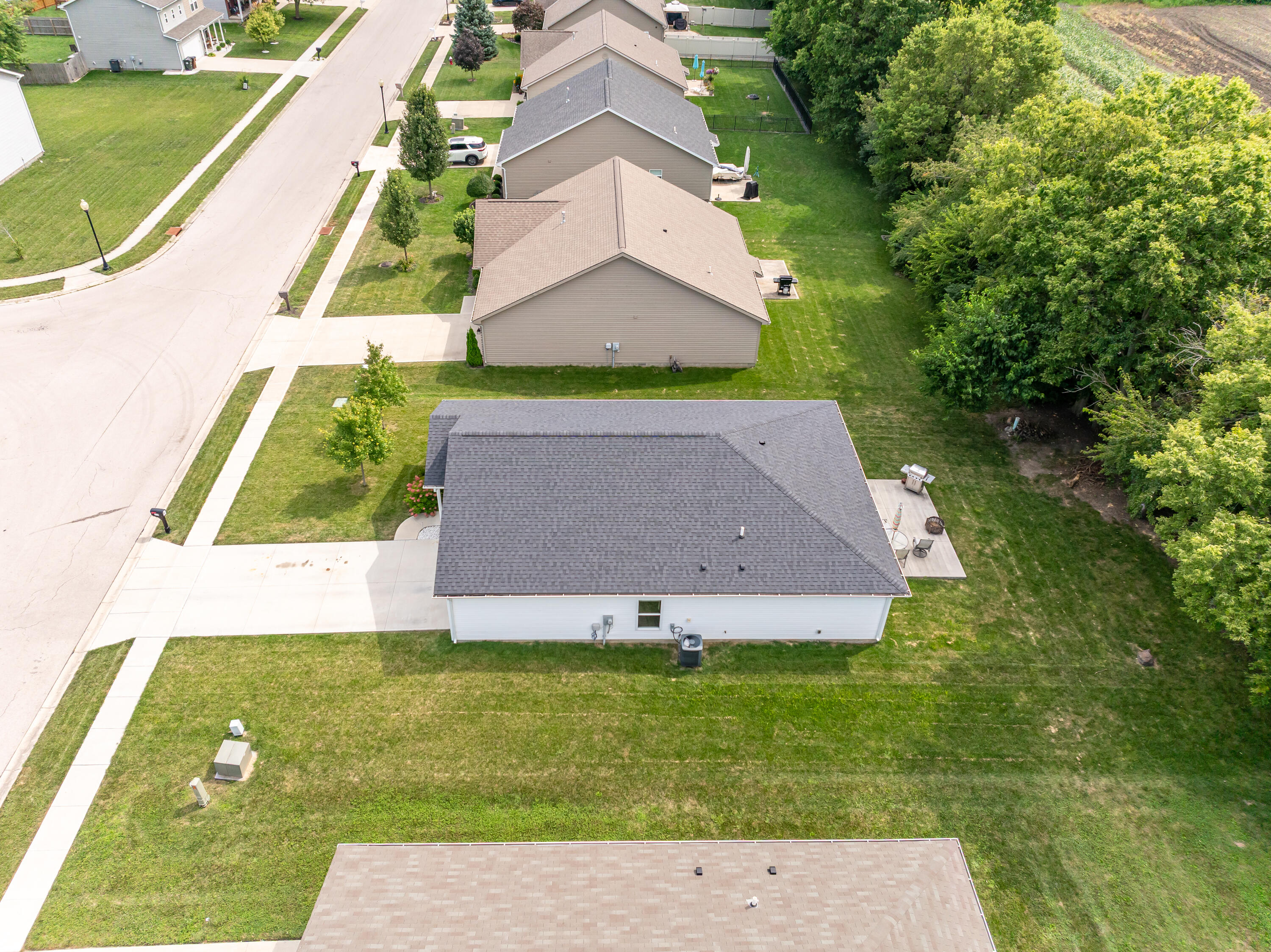 219 Riesling Drive, Englewood, Ohio 45322