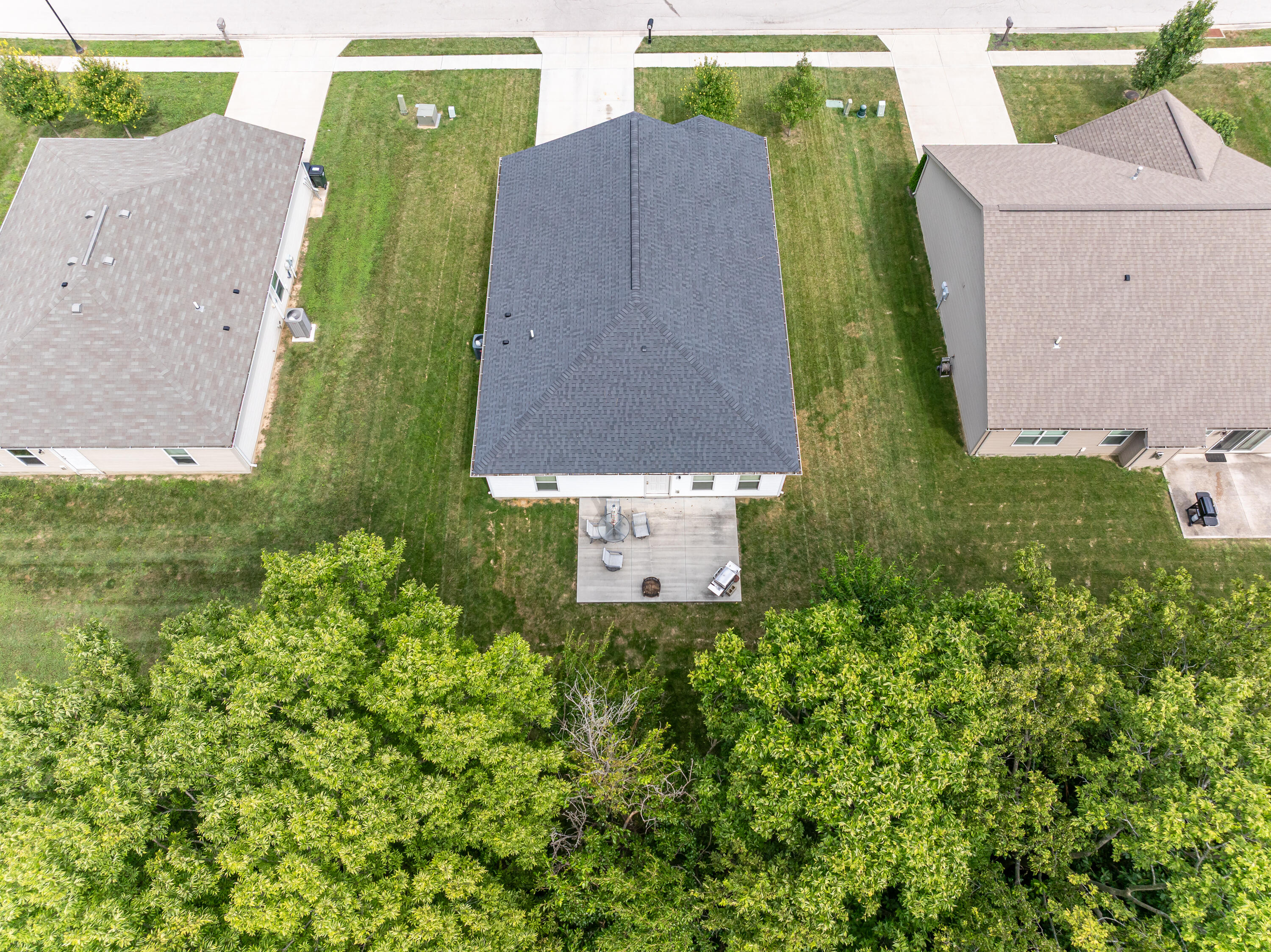 219 Riesling Drive, Englewood, Ohio 45322