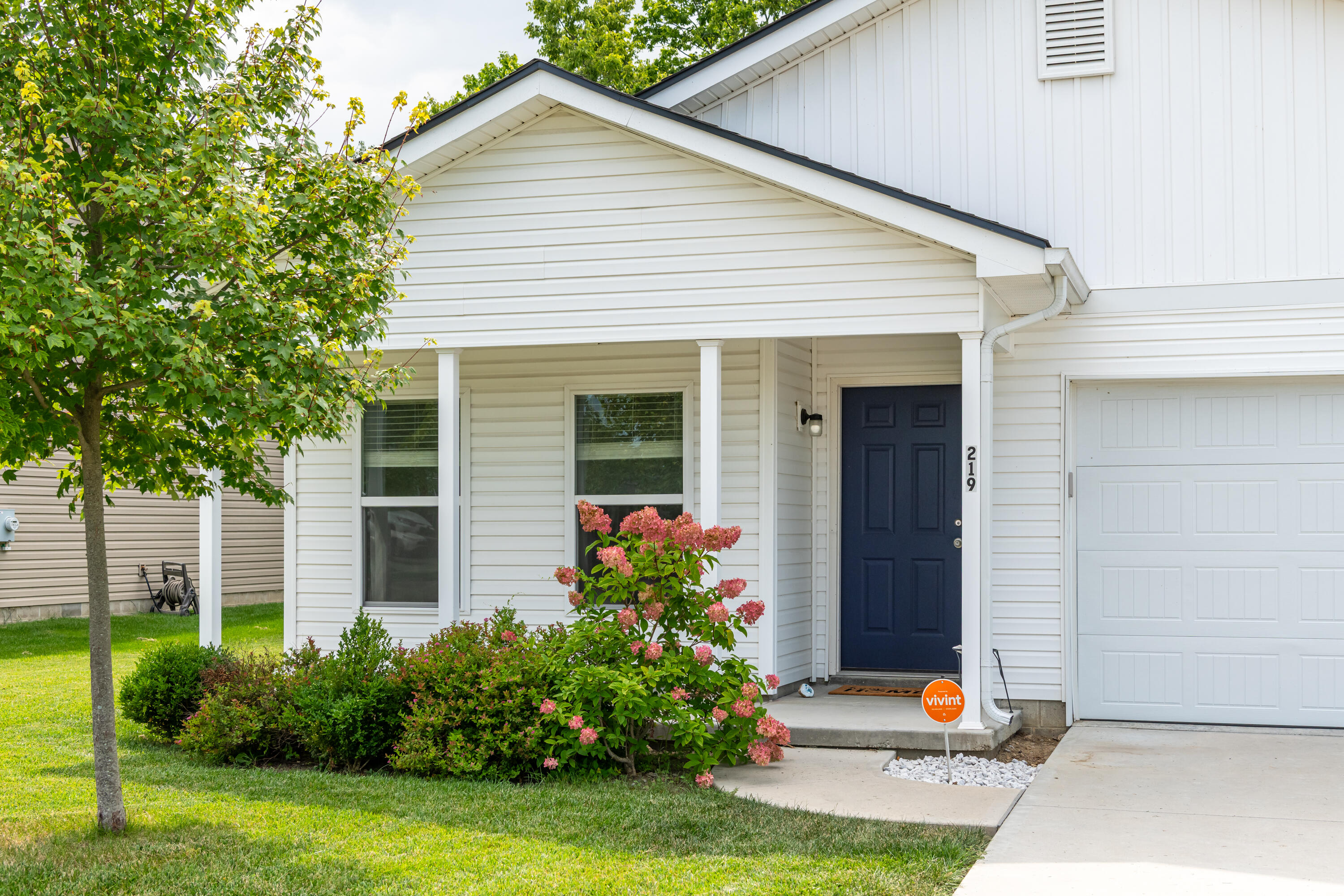219 Riesling Drive, Englewood, Ohio 45322