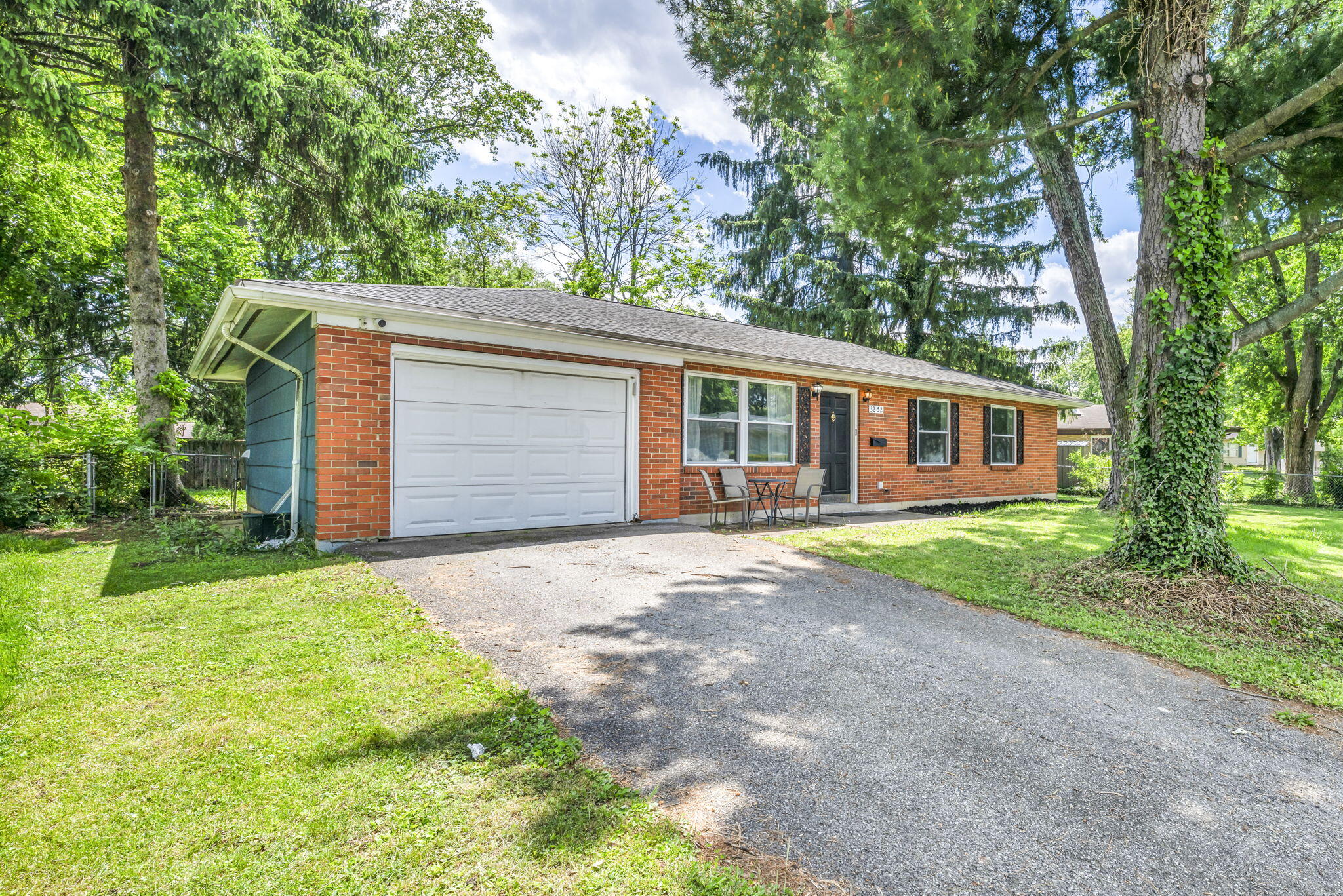 3252 Burdett Court, Columbus, Ohio 43232