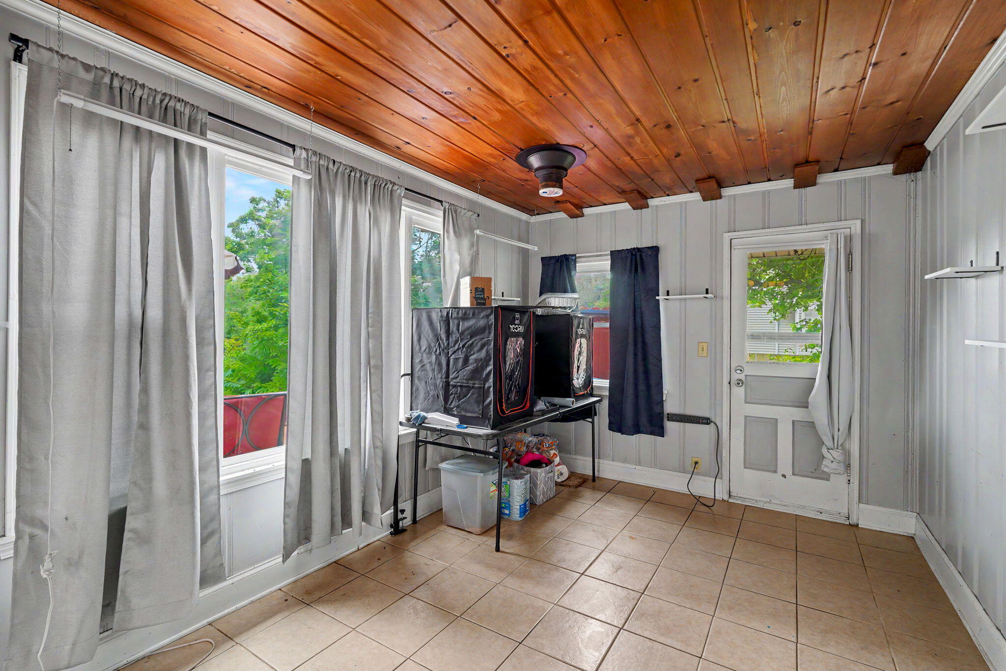 115 Possum Road, Springfield, Ohio 45506