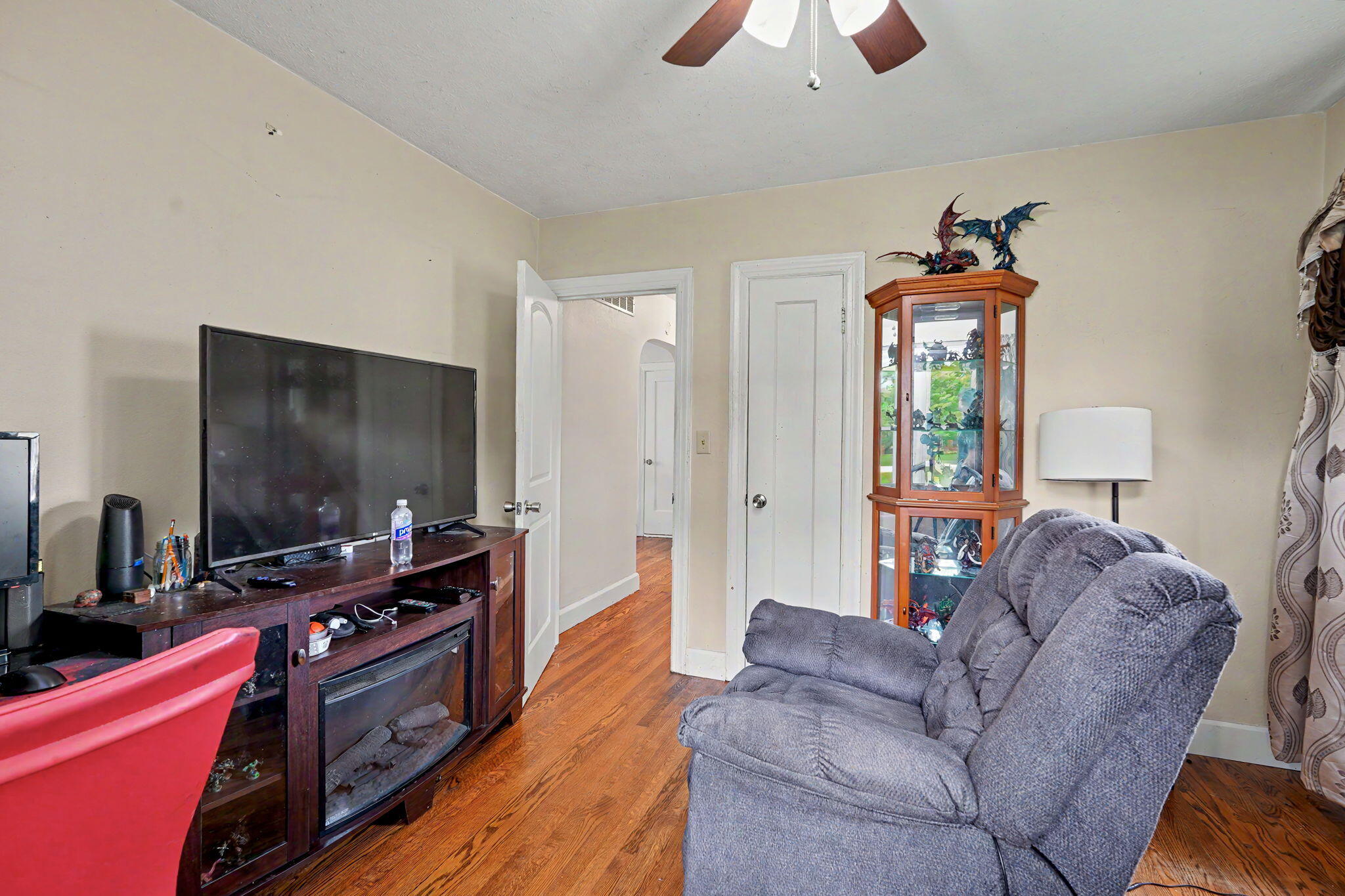 115 Possum Road, Springfield, Ohio 45506