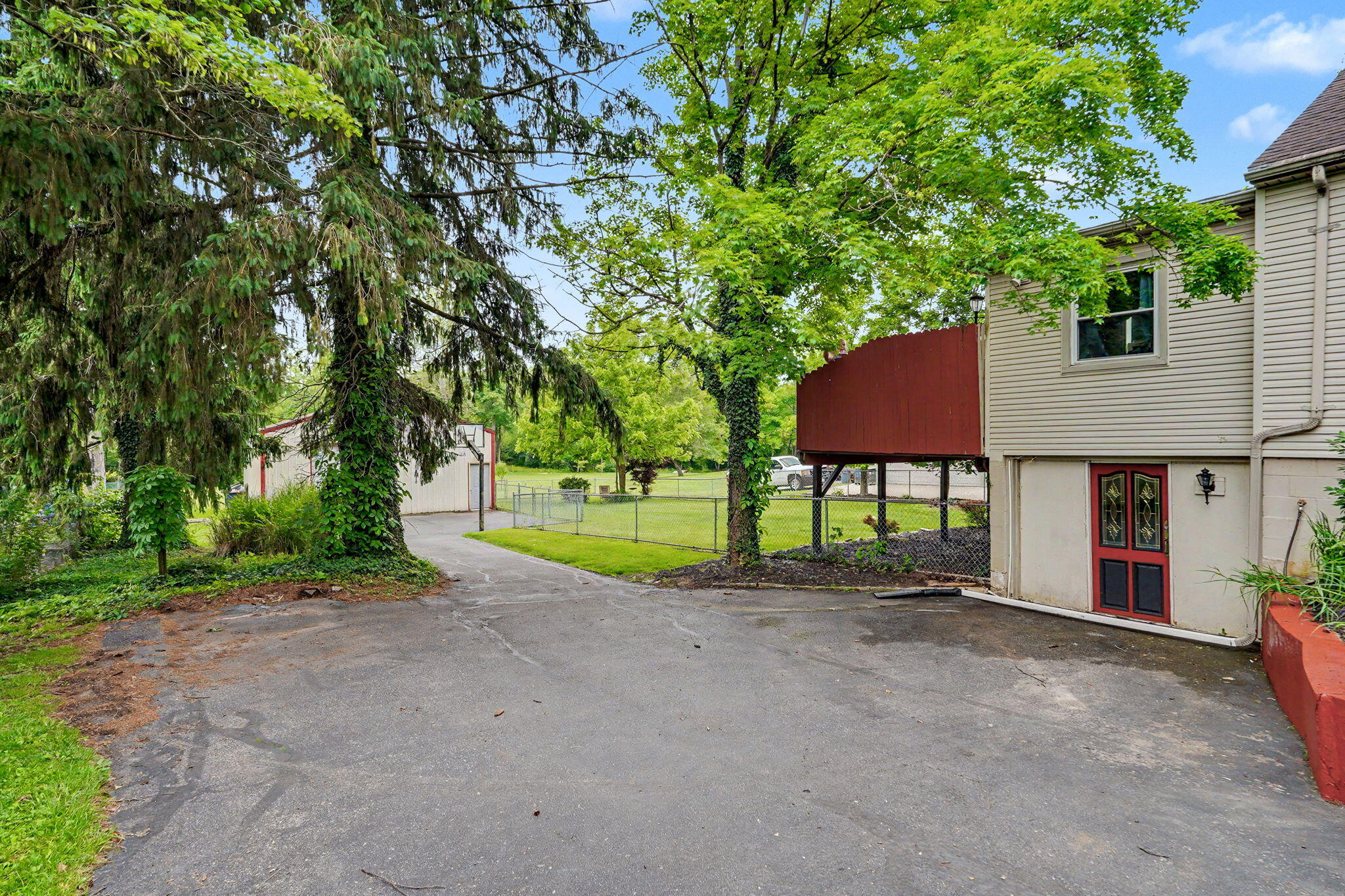 115 Possum Road, Springfield, Ohio 45506