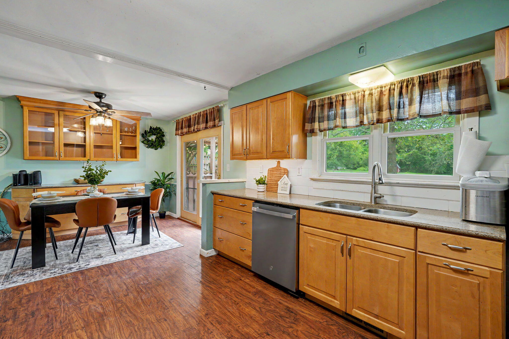 2591 Old Springfield Road, Springfield, Ohio 45502