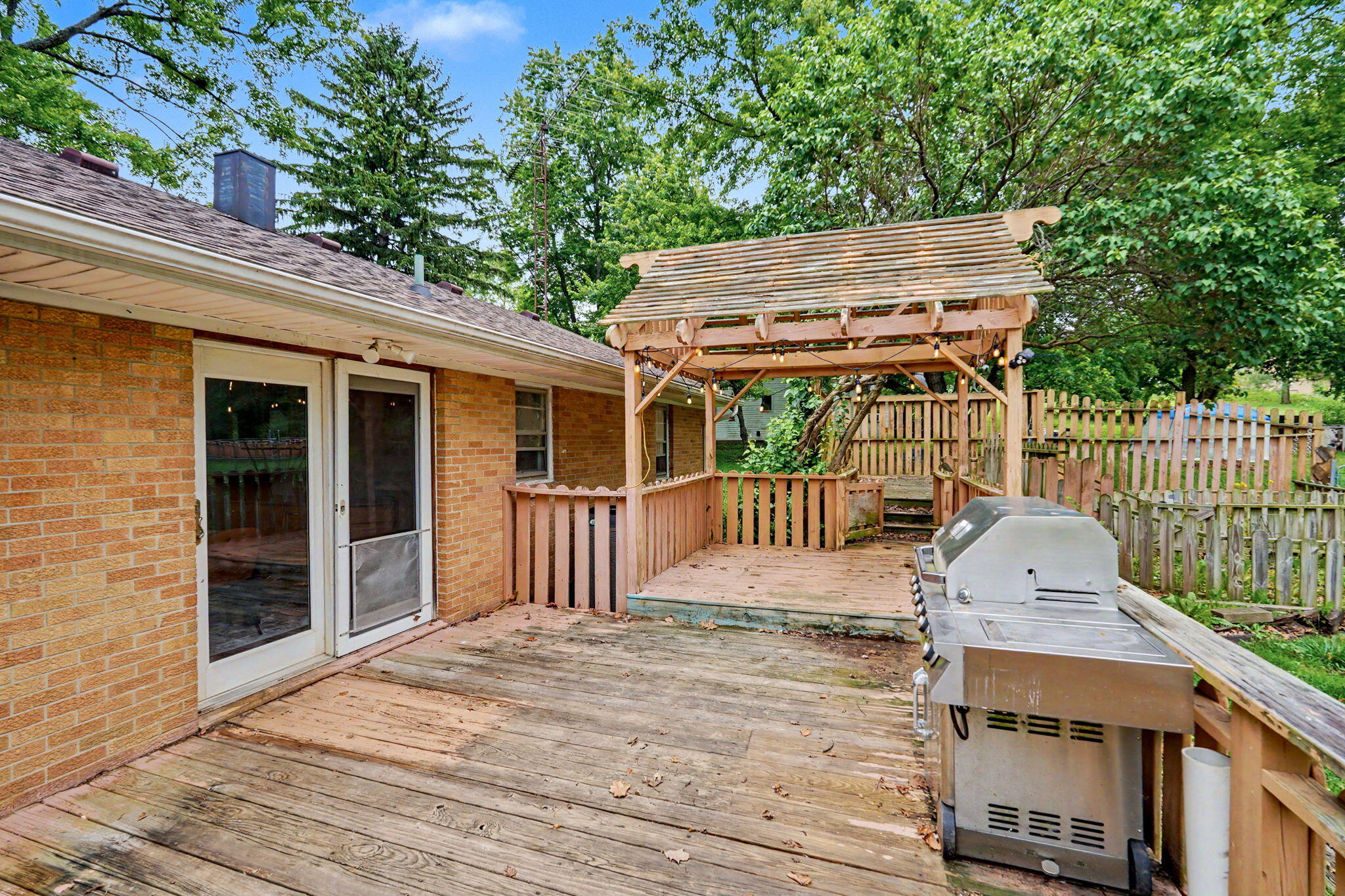 2591 Old Springfield Road, Springfield, Ohio 45502