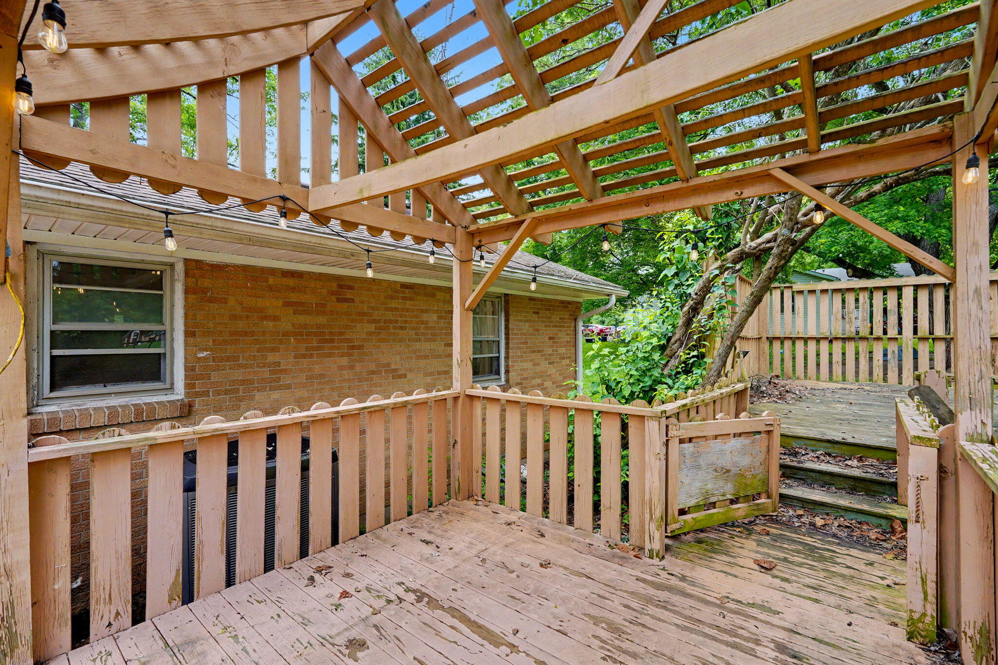 2591 Old Springfield Road, Springfield, Ohio 45502