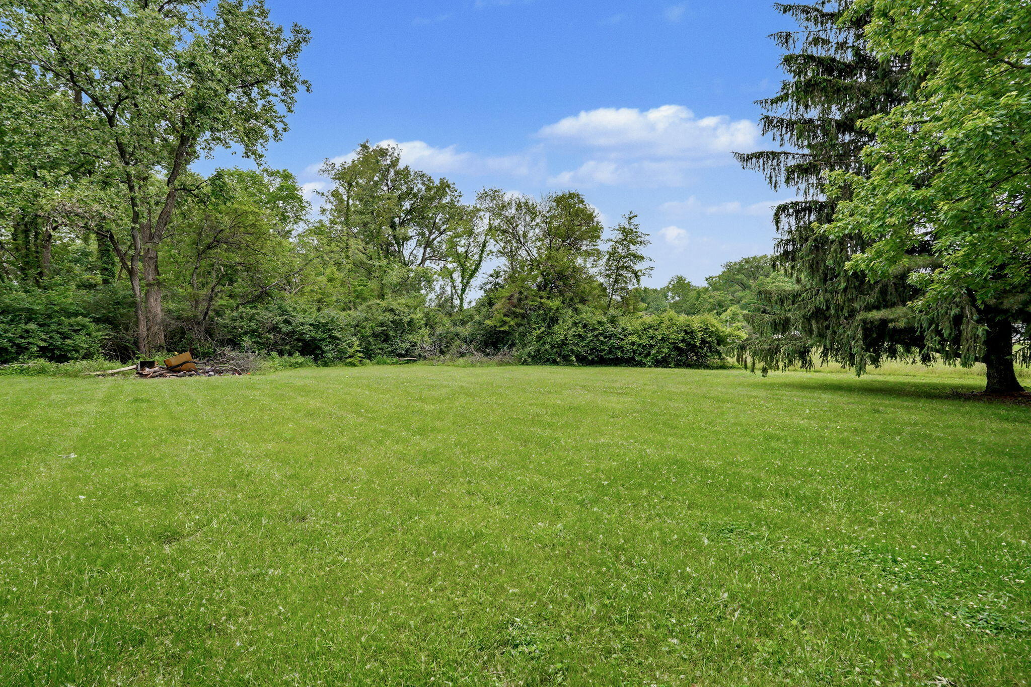 2591 Old Springfield Road, Springfield, Ohio 45502