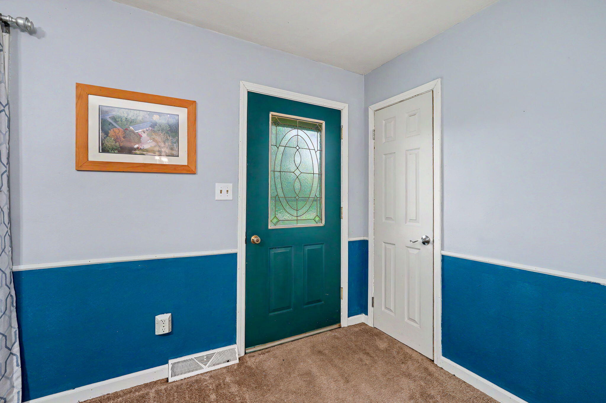 2591 Old Springfield Road, Springfield, Ohio 45502