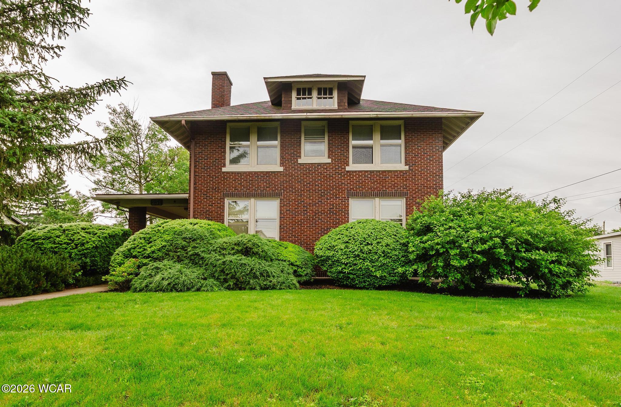 251 Lawn Avenue, Bluffton, Ohio