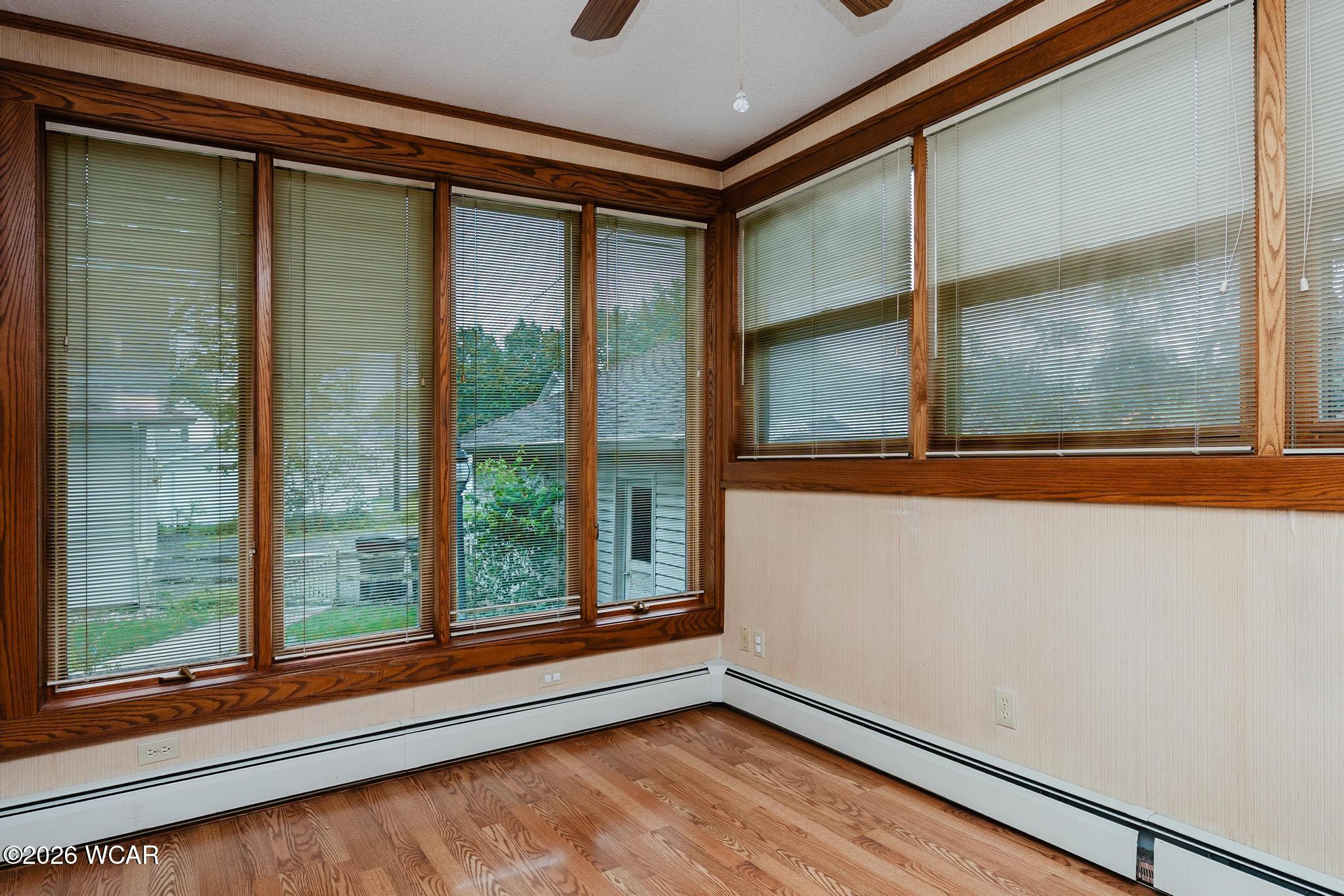 251 Lawn Avenue, Bluffton, Ohio
