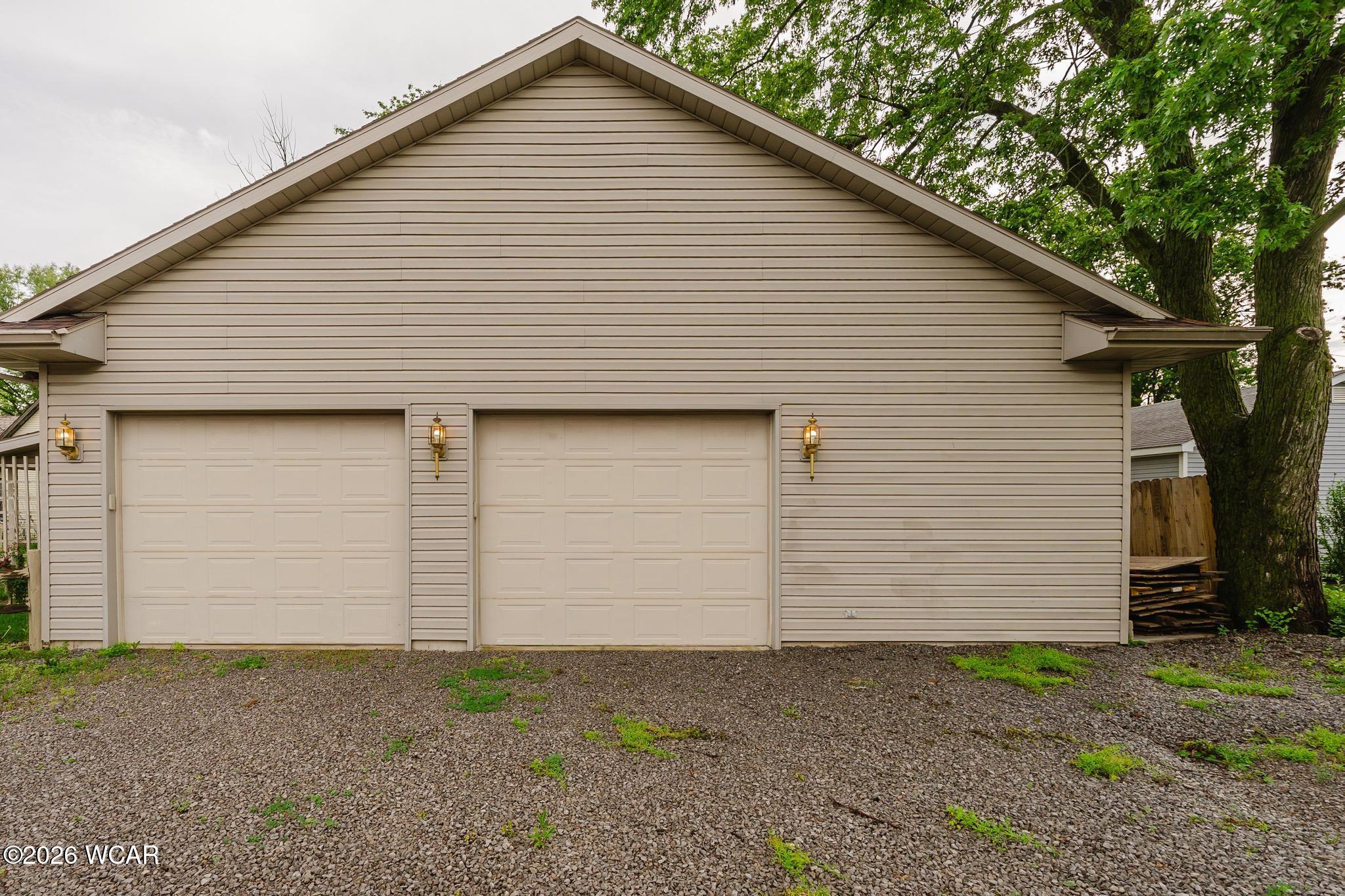 251 Lawn Avenue, Bluffton, Ohio