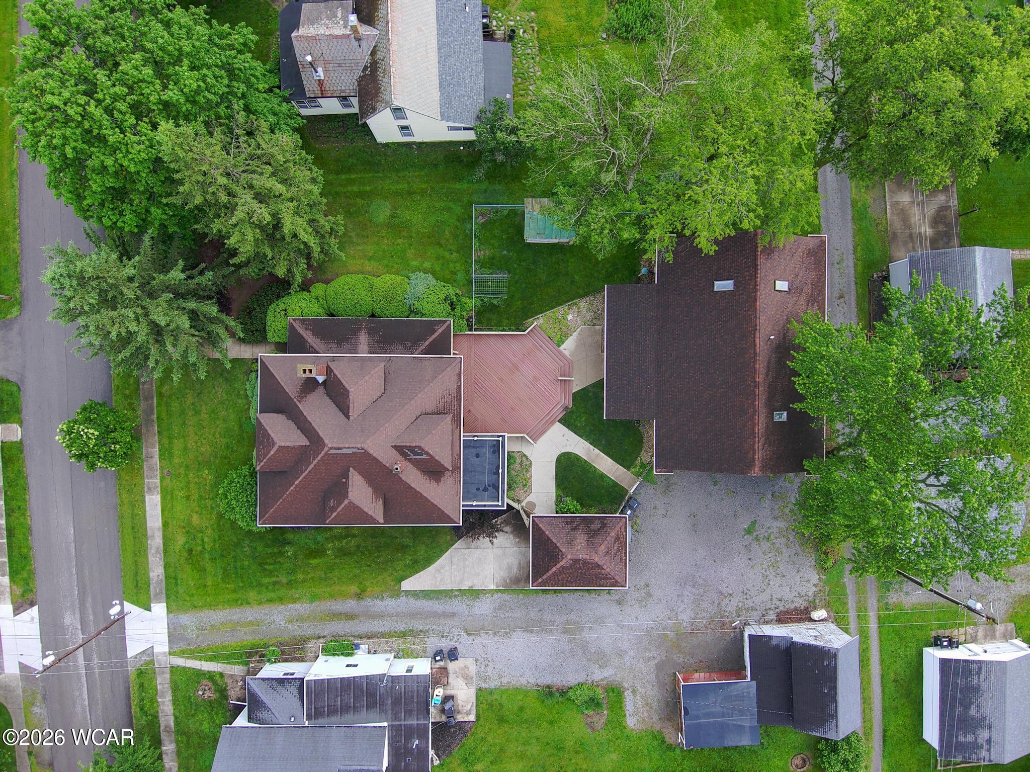 251 Lawn Avenue, Bluffton, Ohio