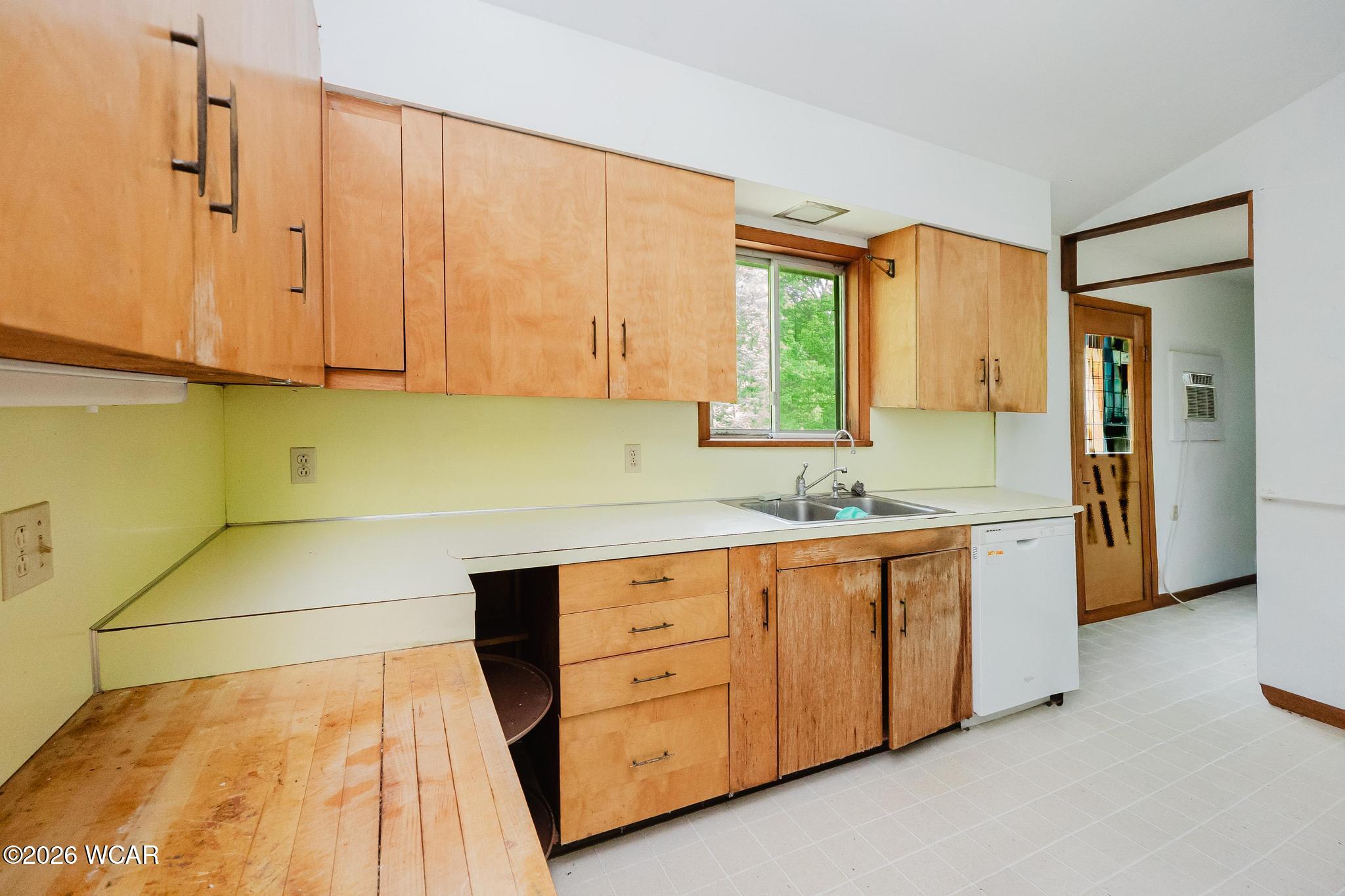 10433 Augsburger Road, Bluffton, Ohio