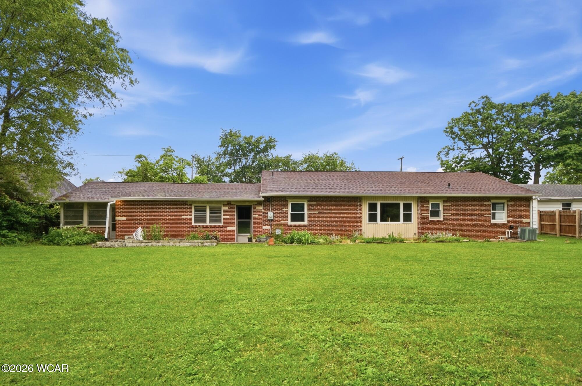 445 Glenwood Avenue, Lima, Ohio