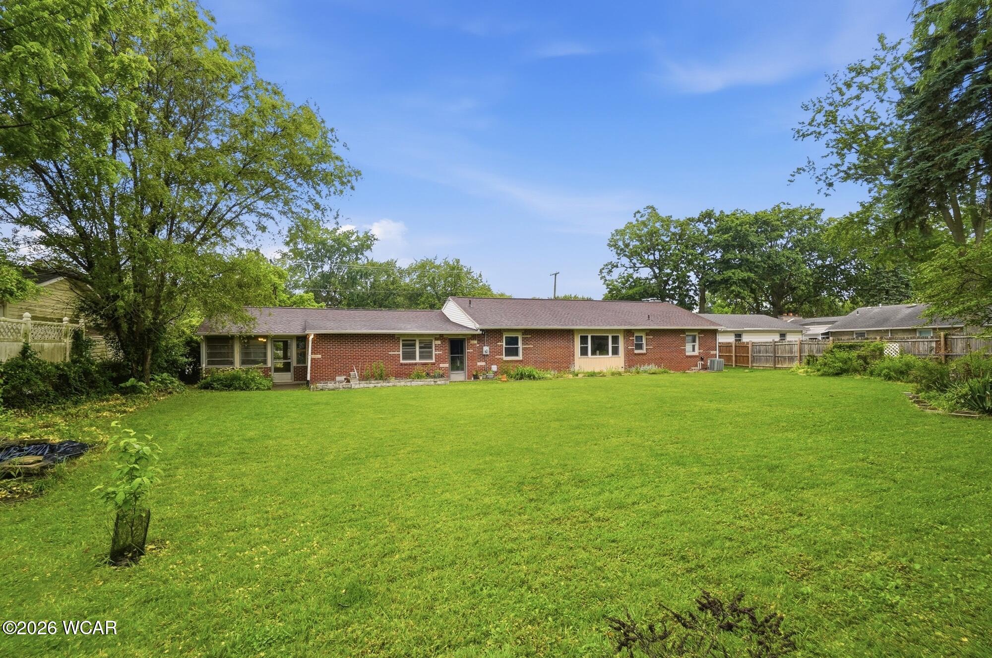 445 Glenwood Avenue, Lima, Ohio