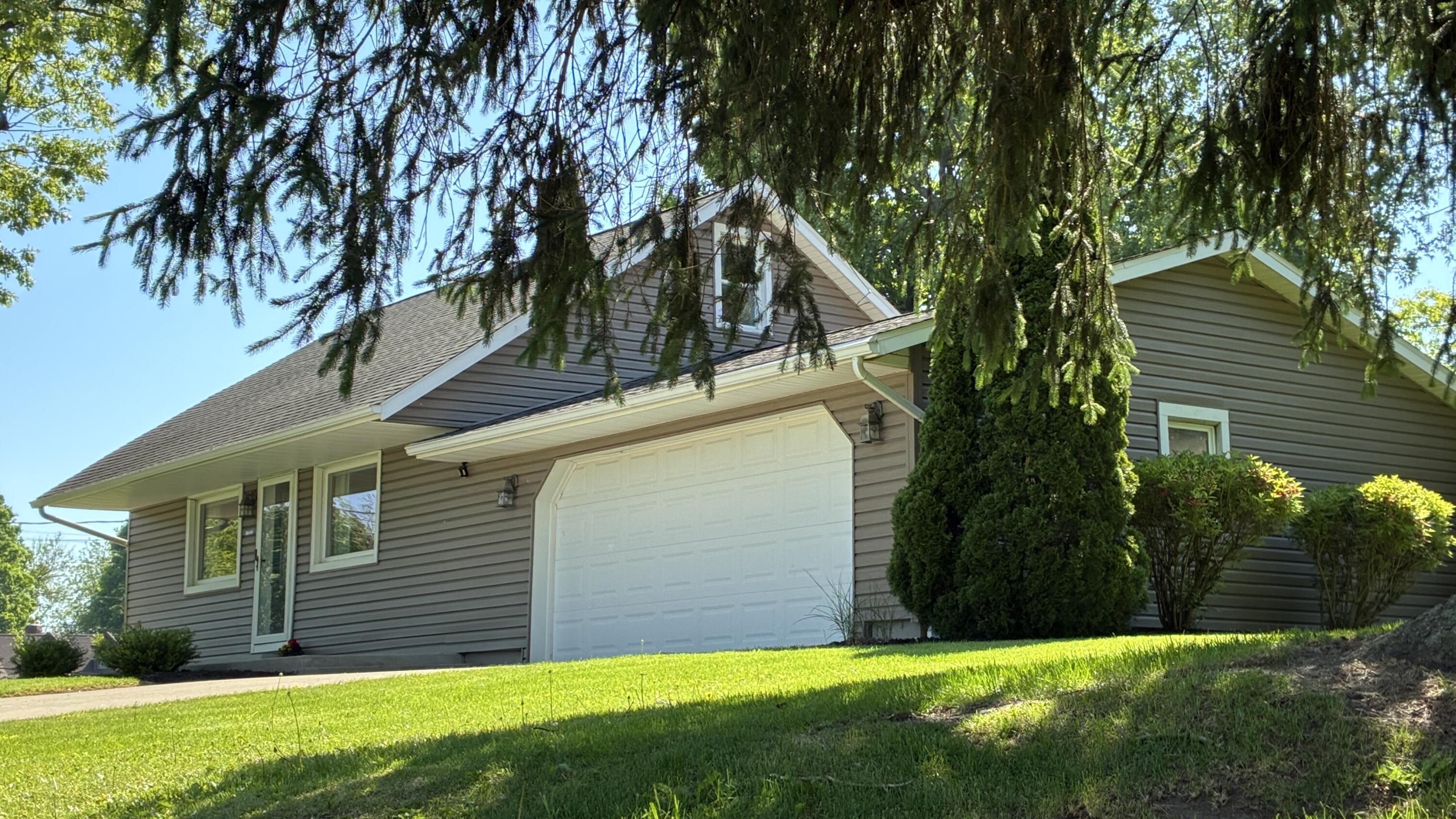 1190 Allison Court, Bellefontaine, Ohio 43311