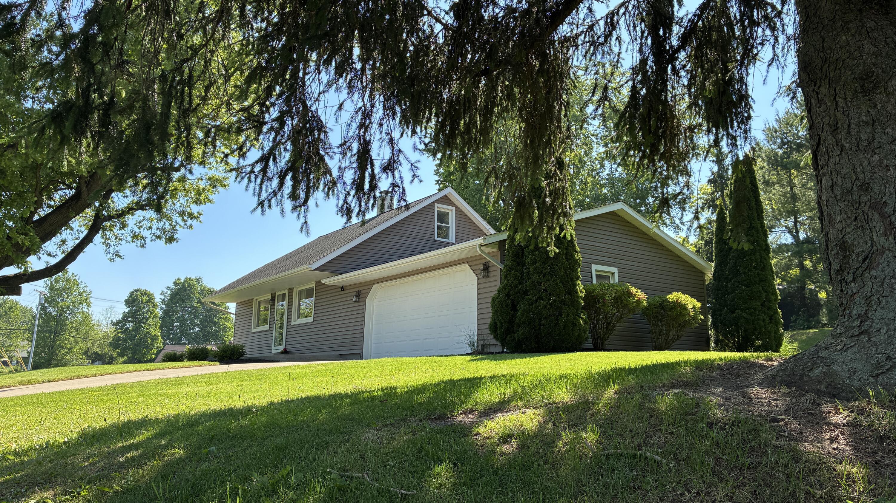 1190 Allison Court, Bellefontaine, Ohio 43311