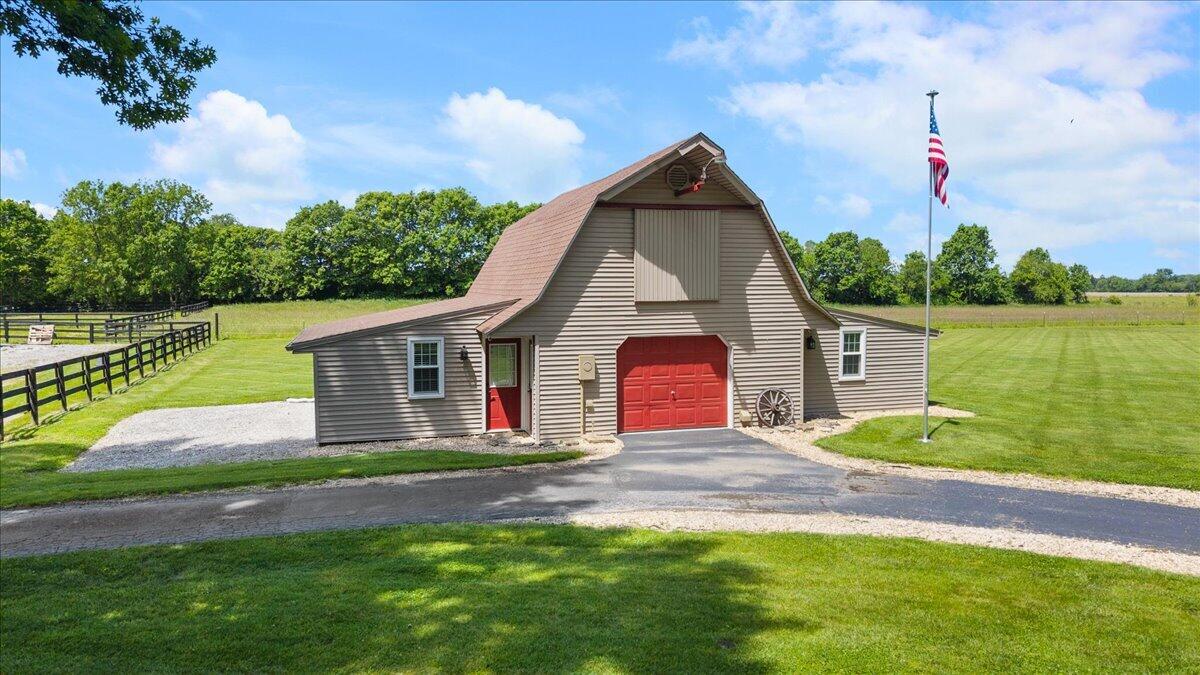 6350 Troy-Frederick Road, Tipp City, Ohio 45371