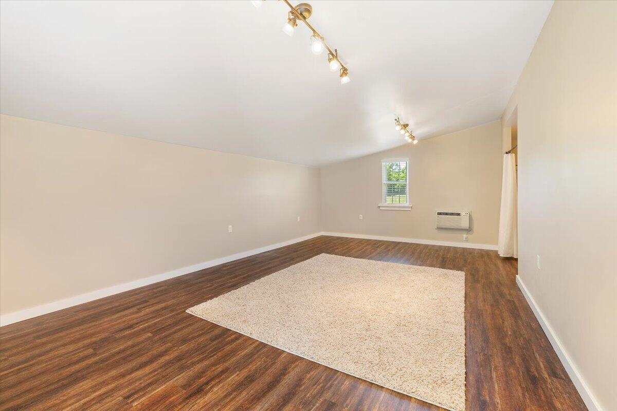 6350 Troy-Frederick Road, Tipp City, Ohio 45371
