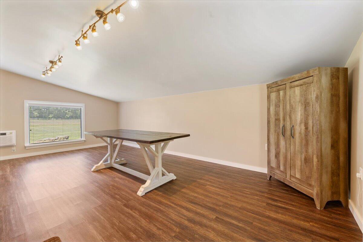 6350 Troy-Frederick Road, Tipp City, Ohio 45371
