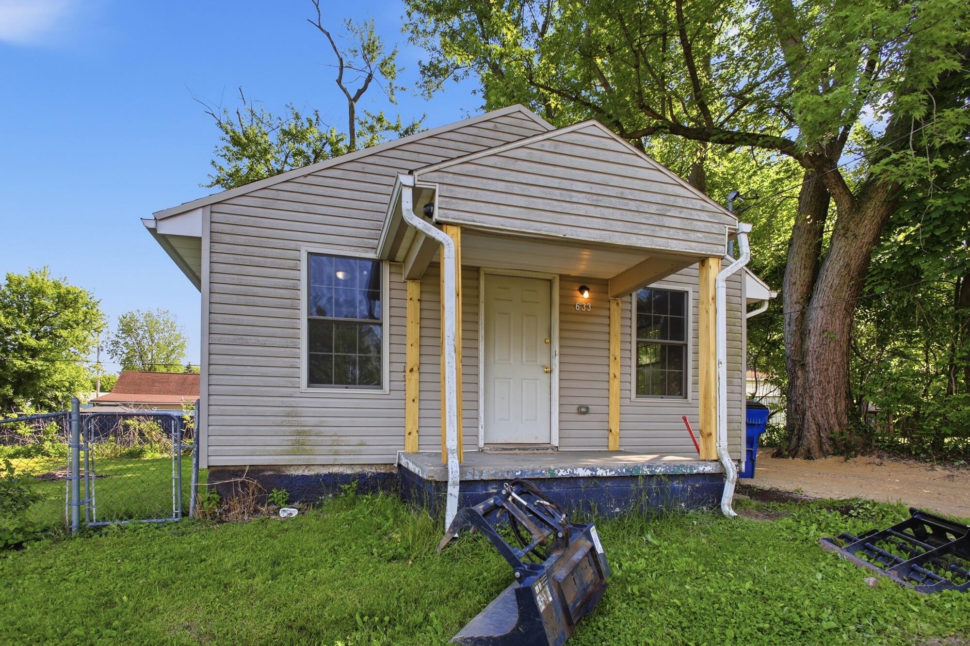 633 Neosha Avenue, Springfield, Ohio 45505