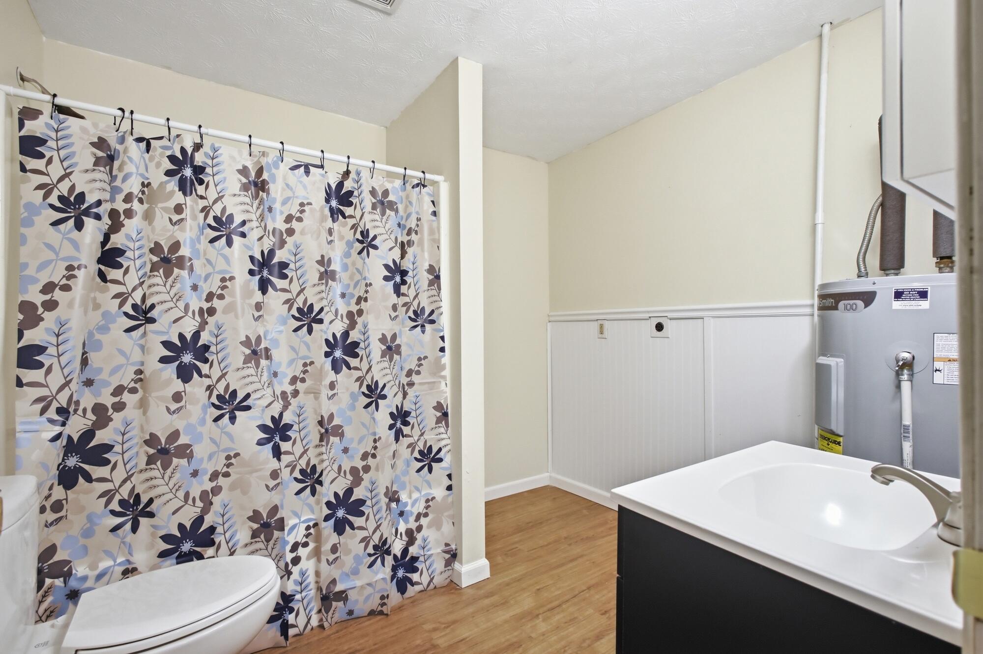 633 Neosha Avenue, Springfield, Ohio 45505