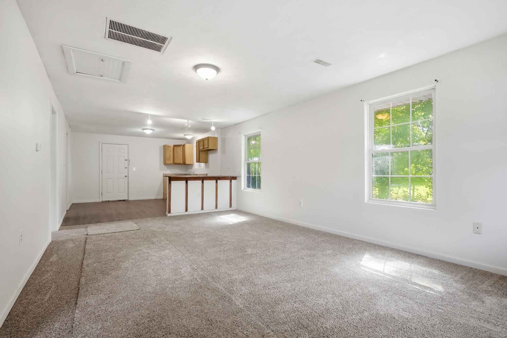 633 Neosha Avenue, Springfield, Ohio 45505
