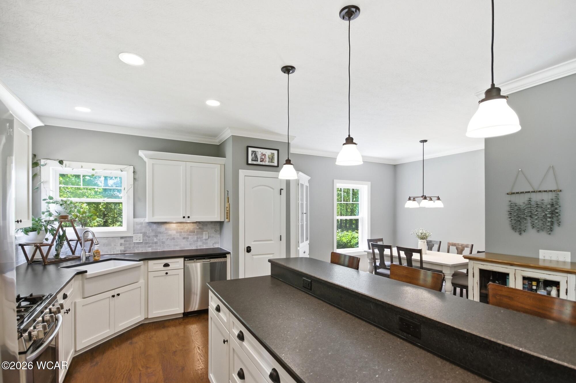 2557 Station Road, Medina, Ohio