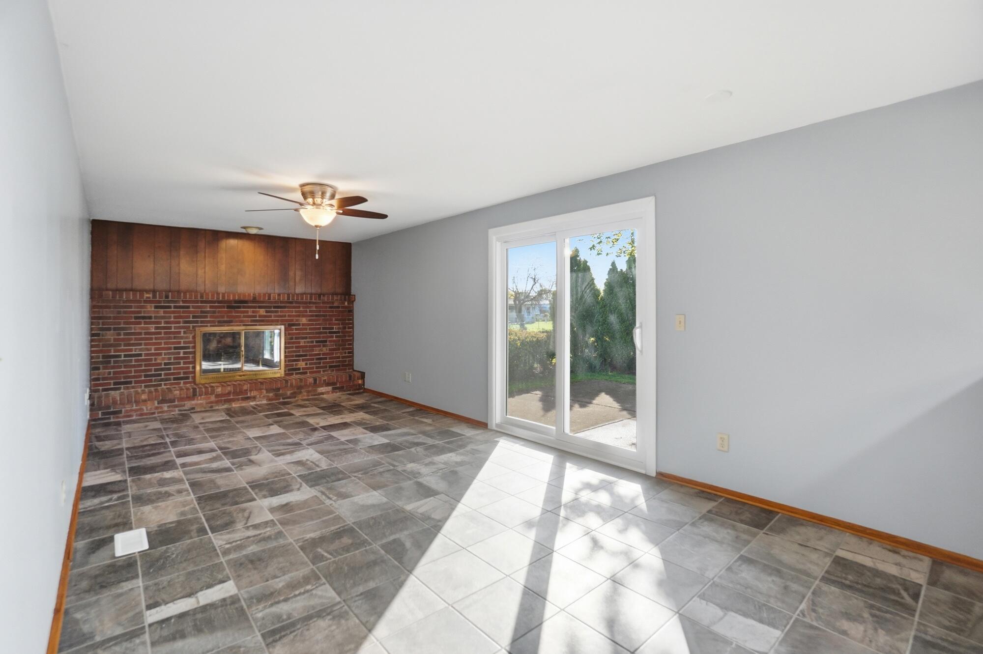 1044 Woodland Drive, Lima, Ohio 45805