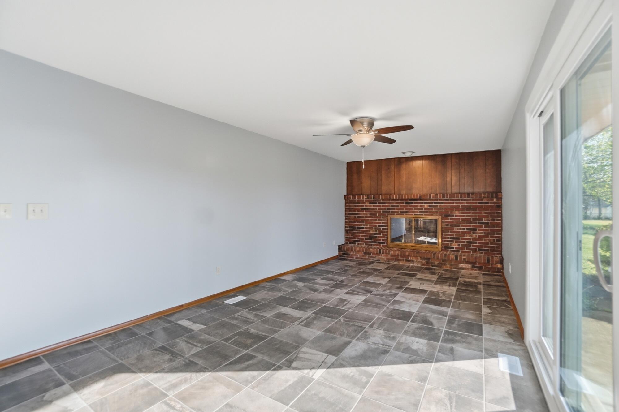1044 Woodland Drive, Lima, Ohio 45805
