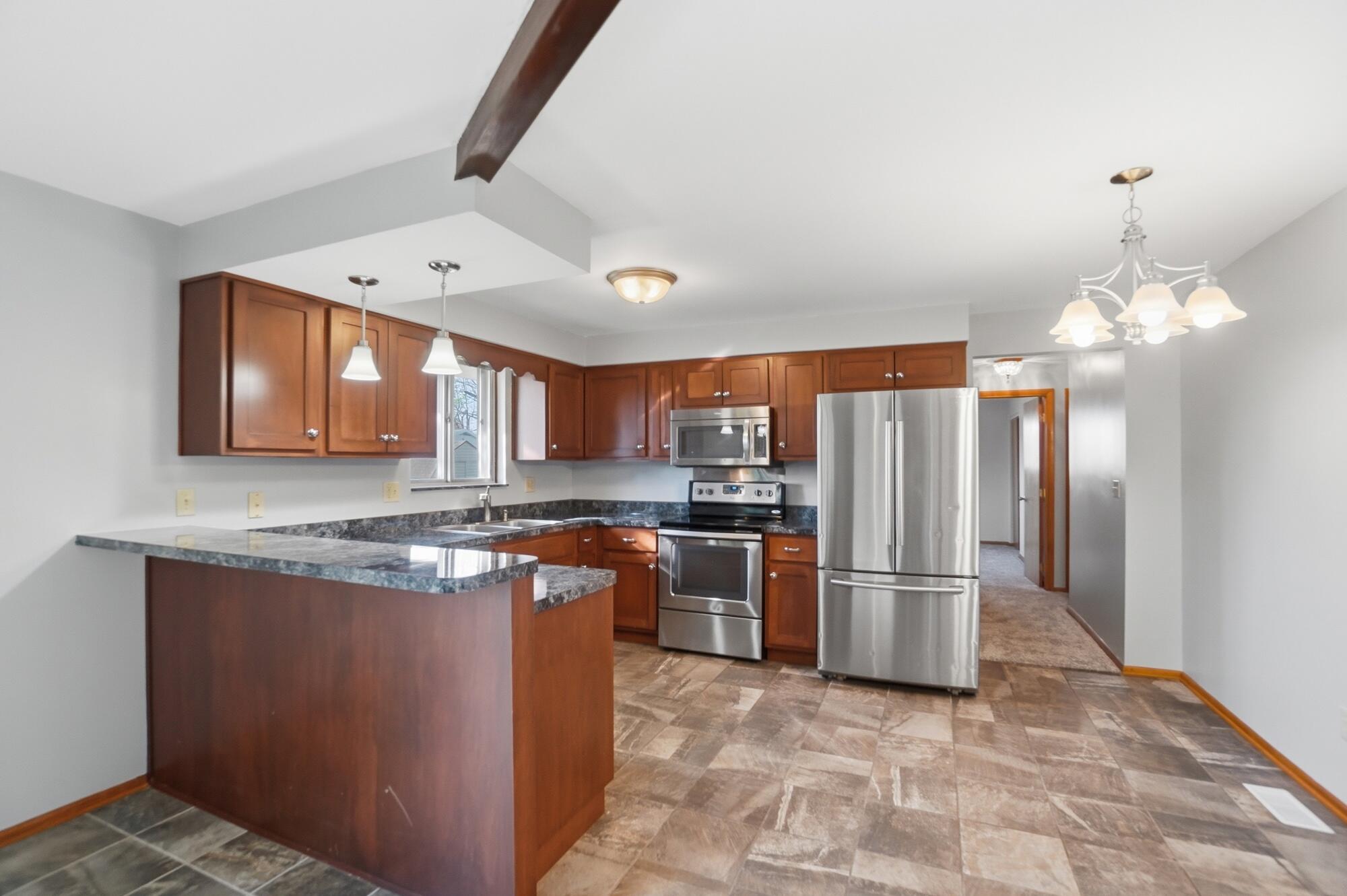 1044 Woodland Drive, Lima, Ohio 45805