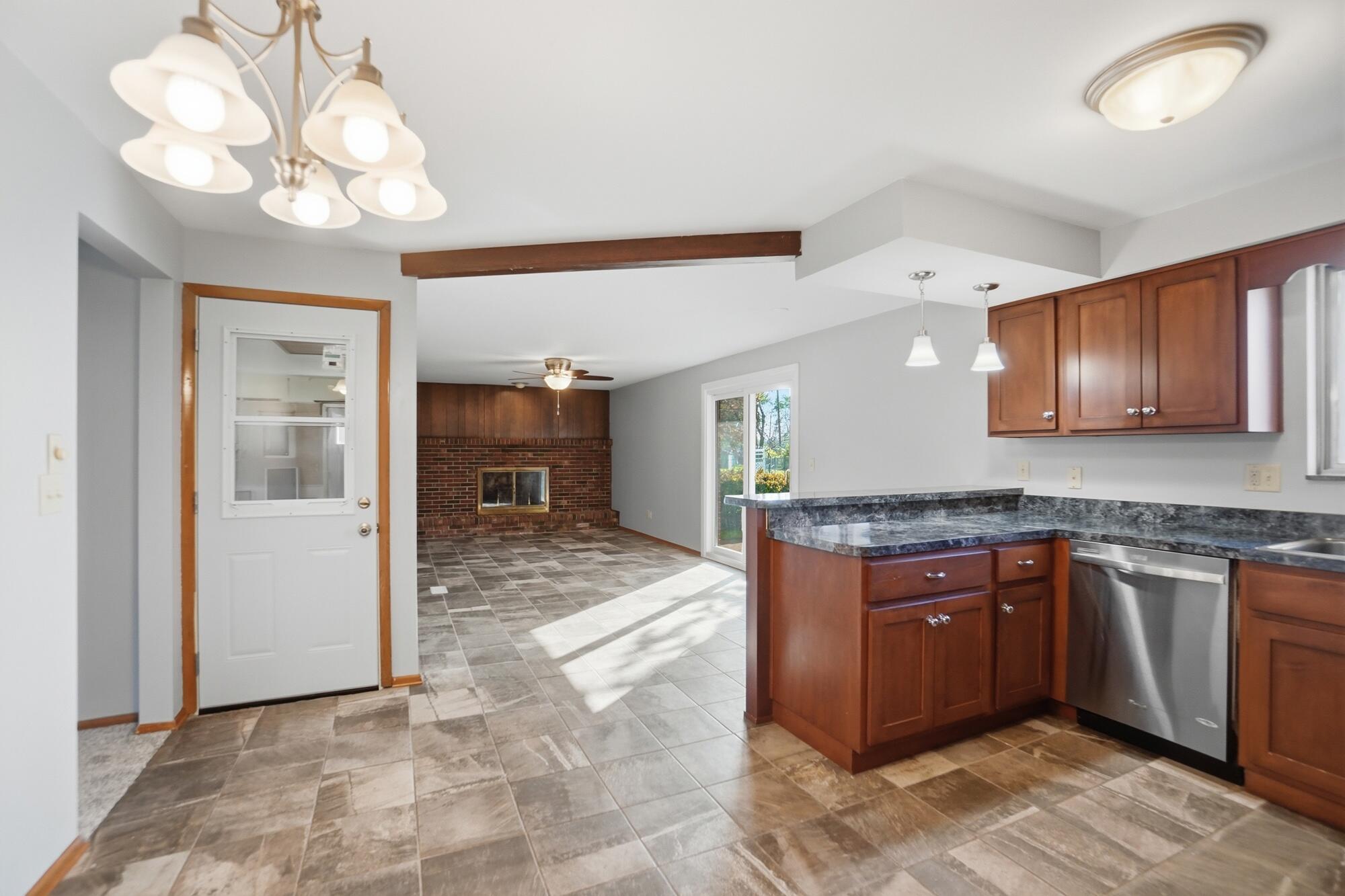 1044 Woodland Drive, Lima, Ohio 45805