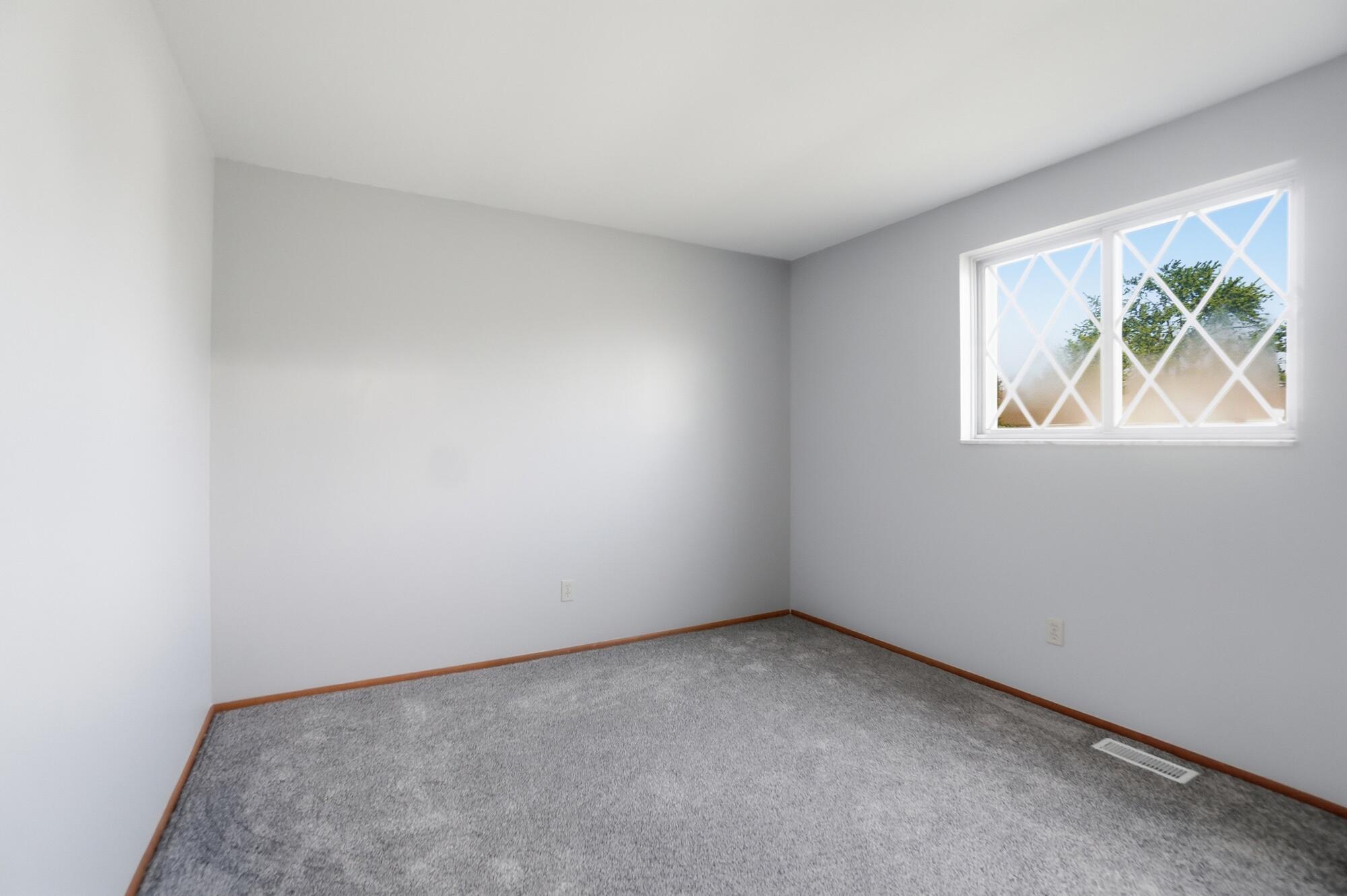 1044 Woodland Drive, Lima, Ohio 45805